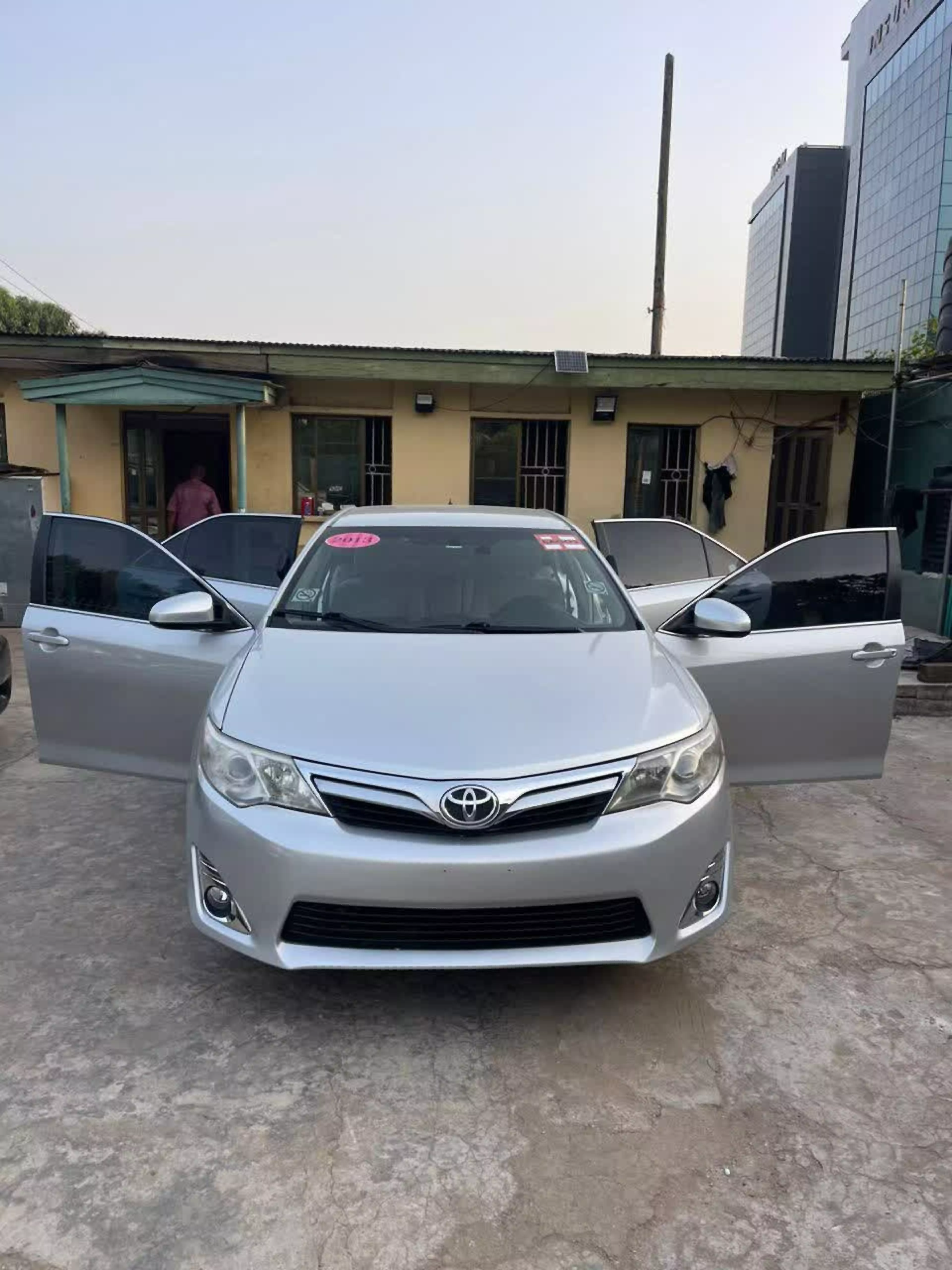 Toyota Camry - 2013