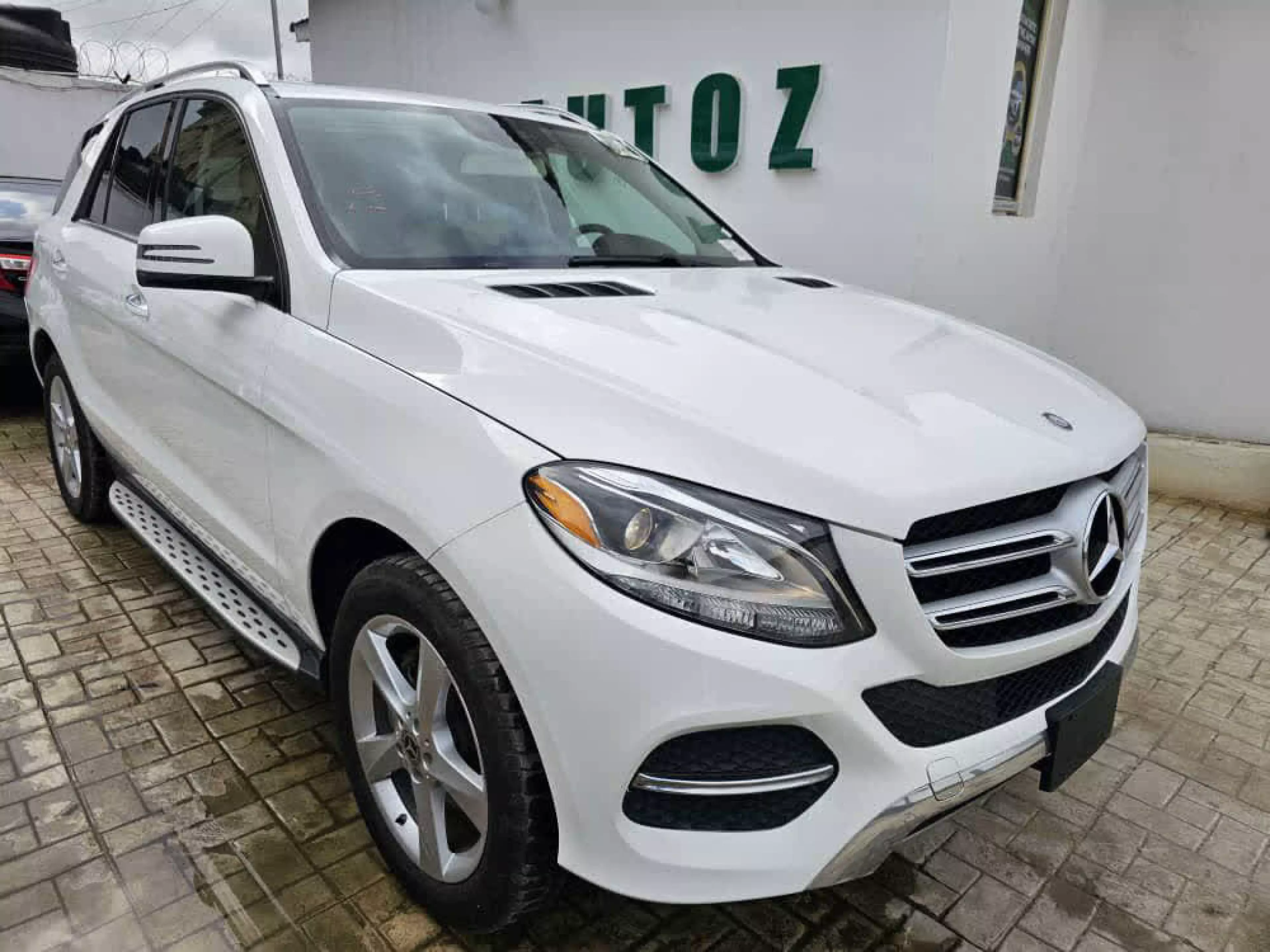 Mercedes-Benz GLE 350 - 2017