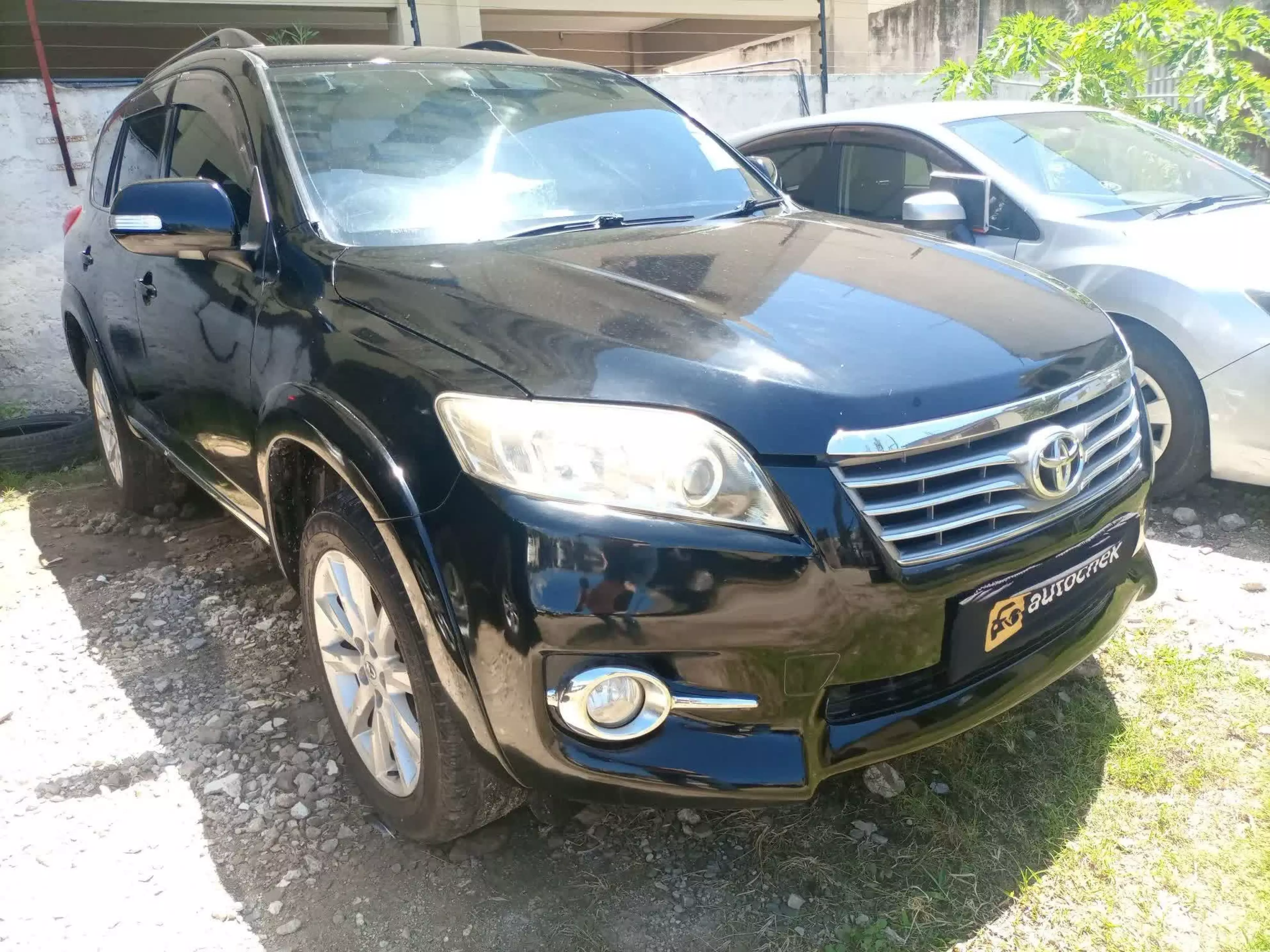Toyota Vanguard  - 2012