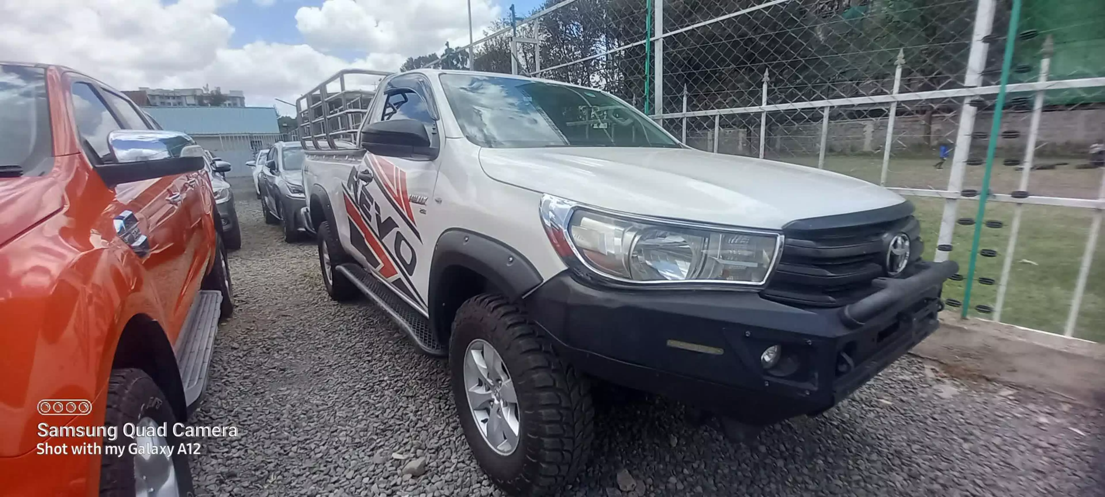 Toyota Hilux Revo  - 1999