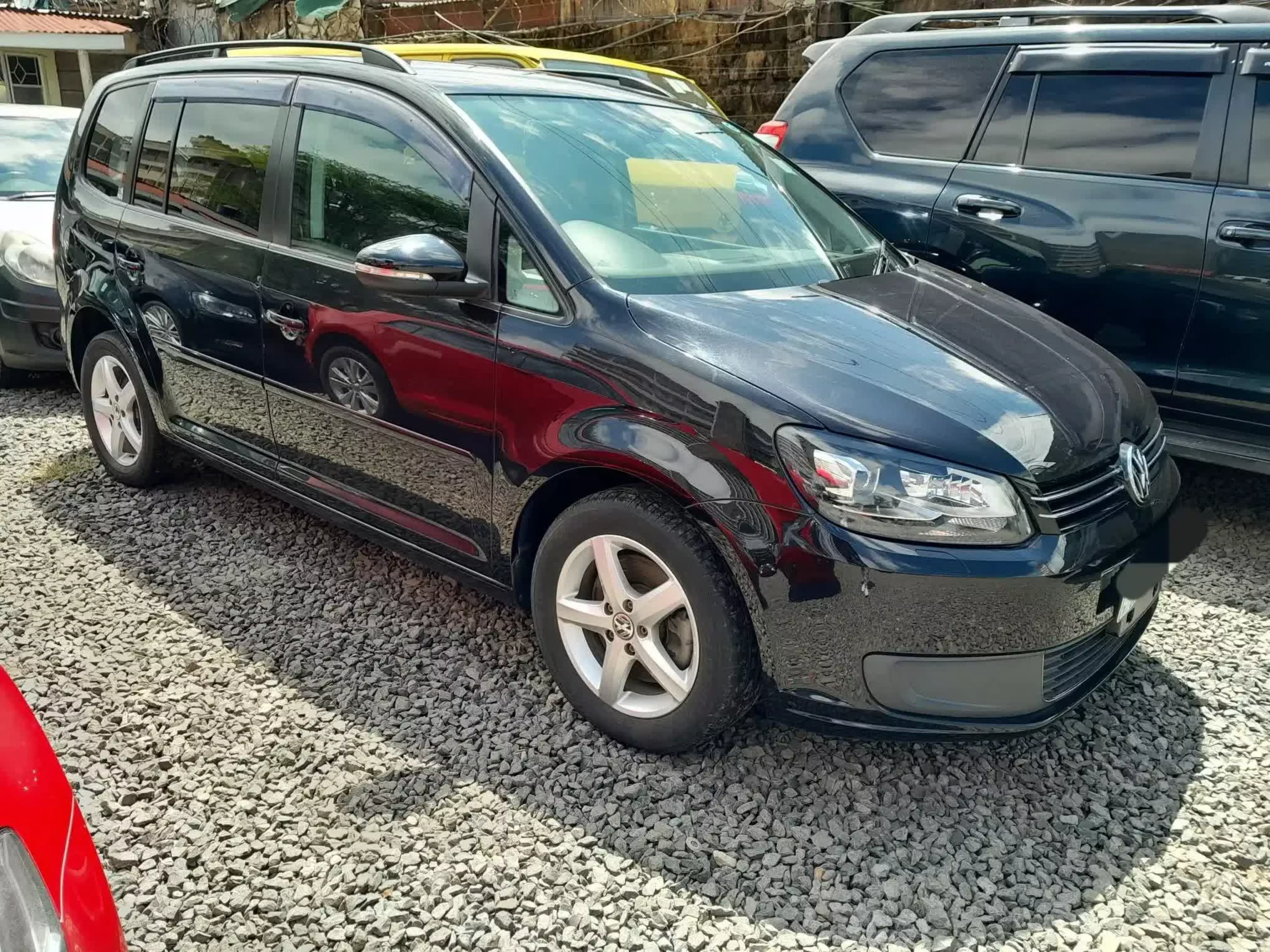 Volkswagen Touran - 2015