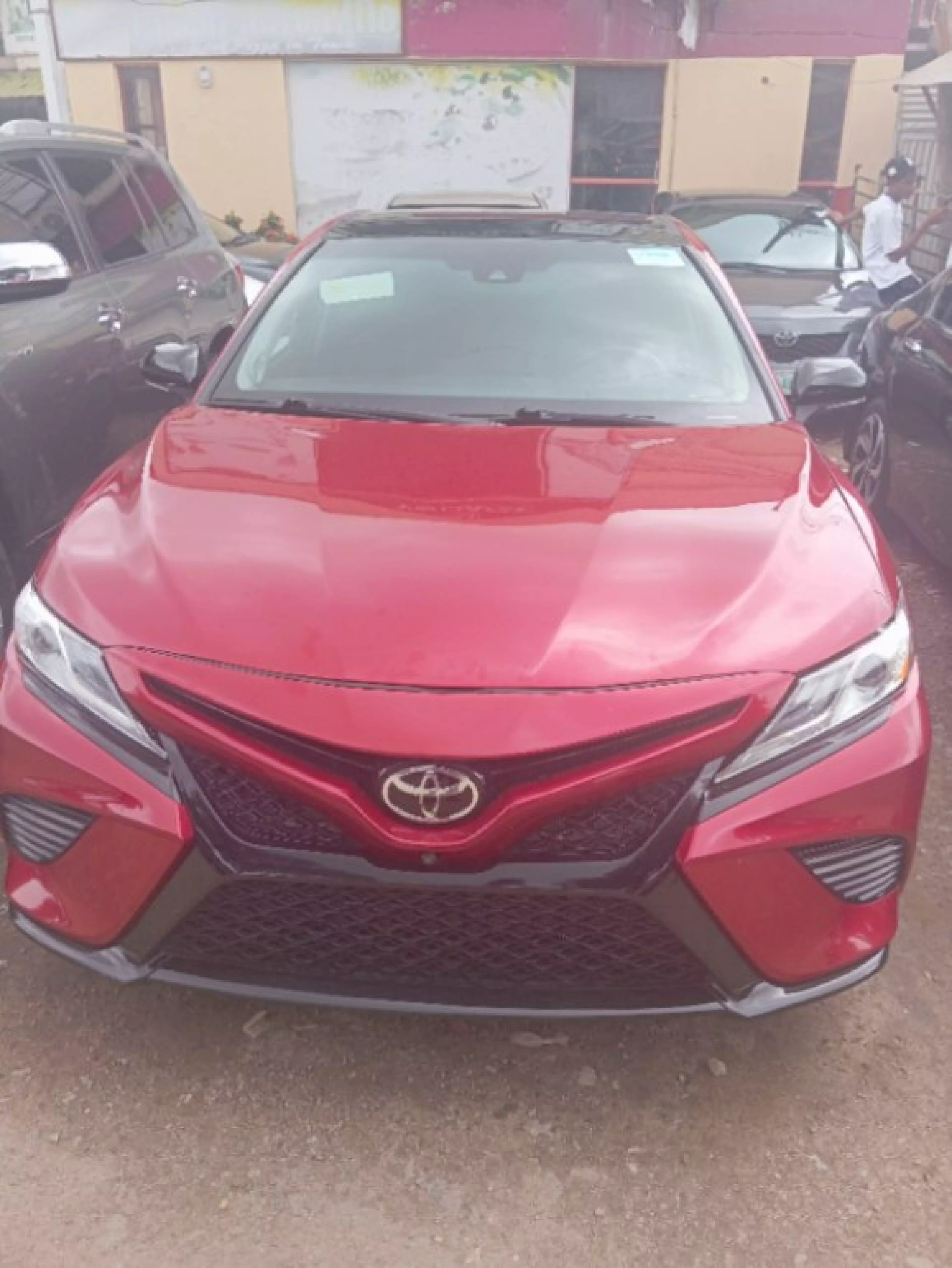 Toyota camry - 2018