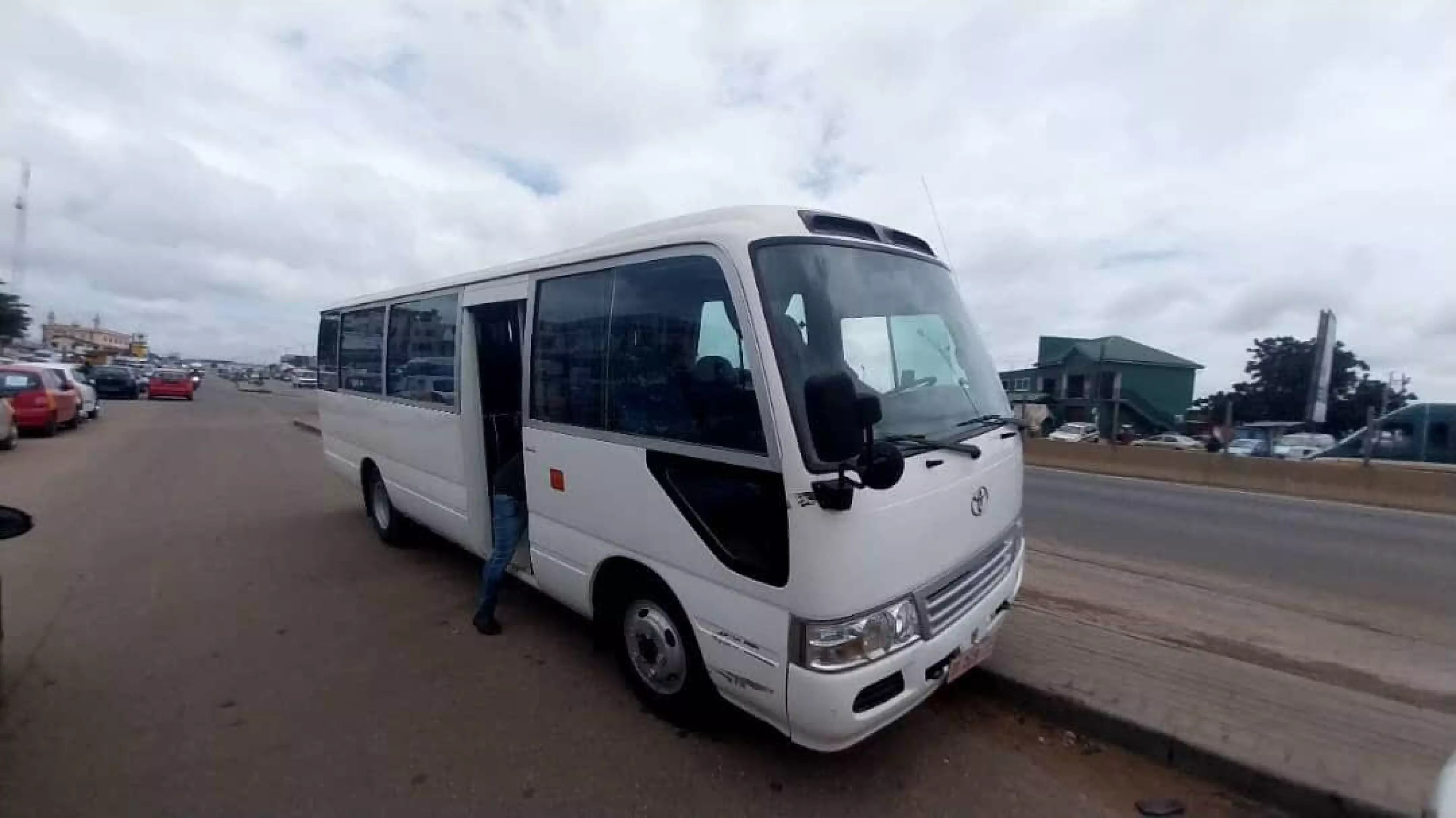 Toyota Coaster - 2012