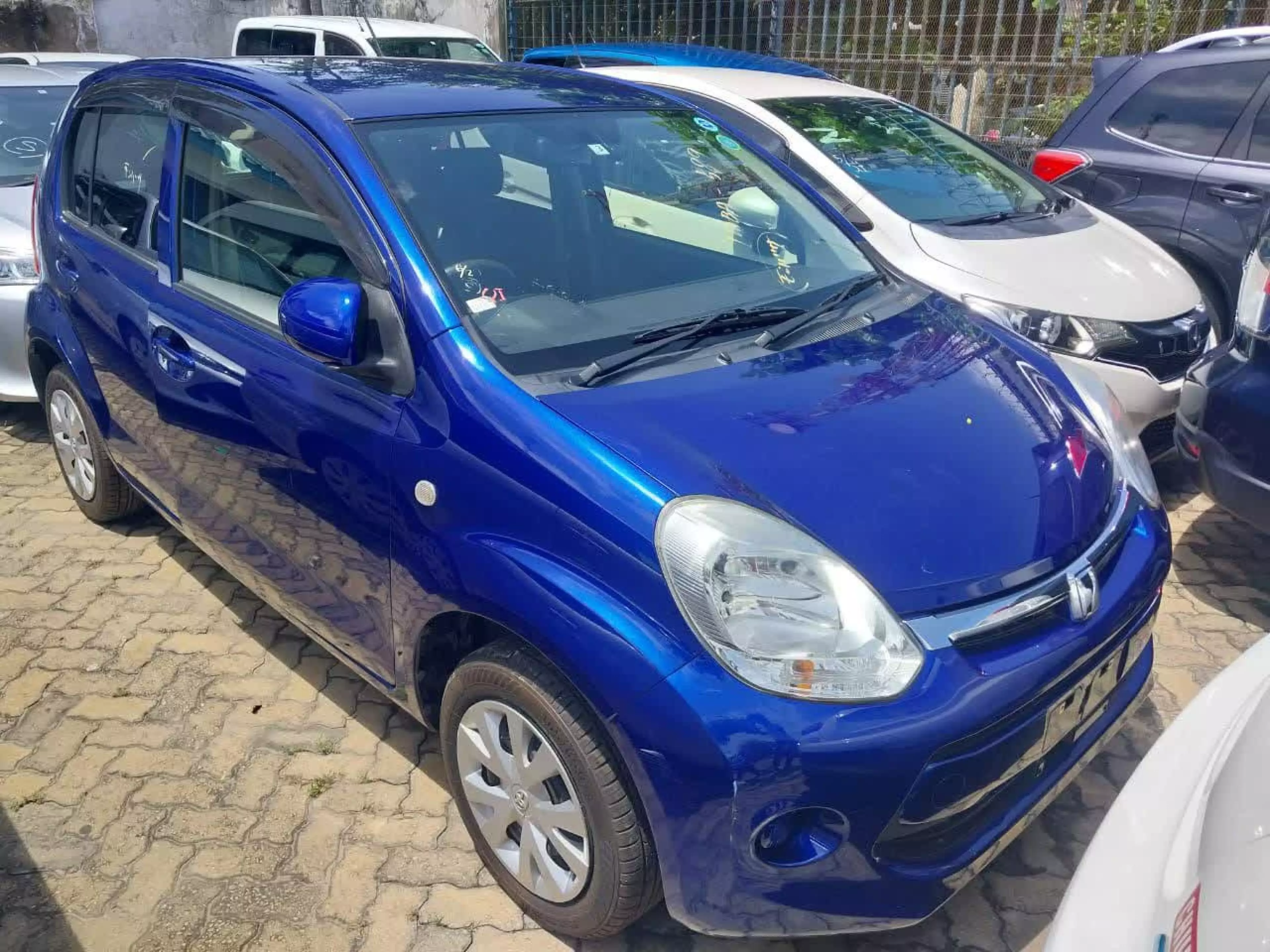 Toyota Passo - 2016