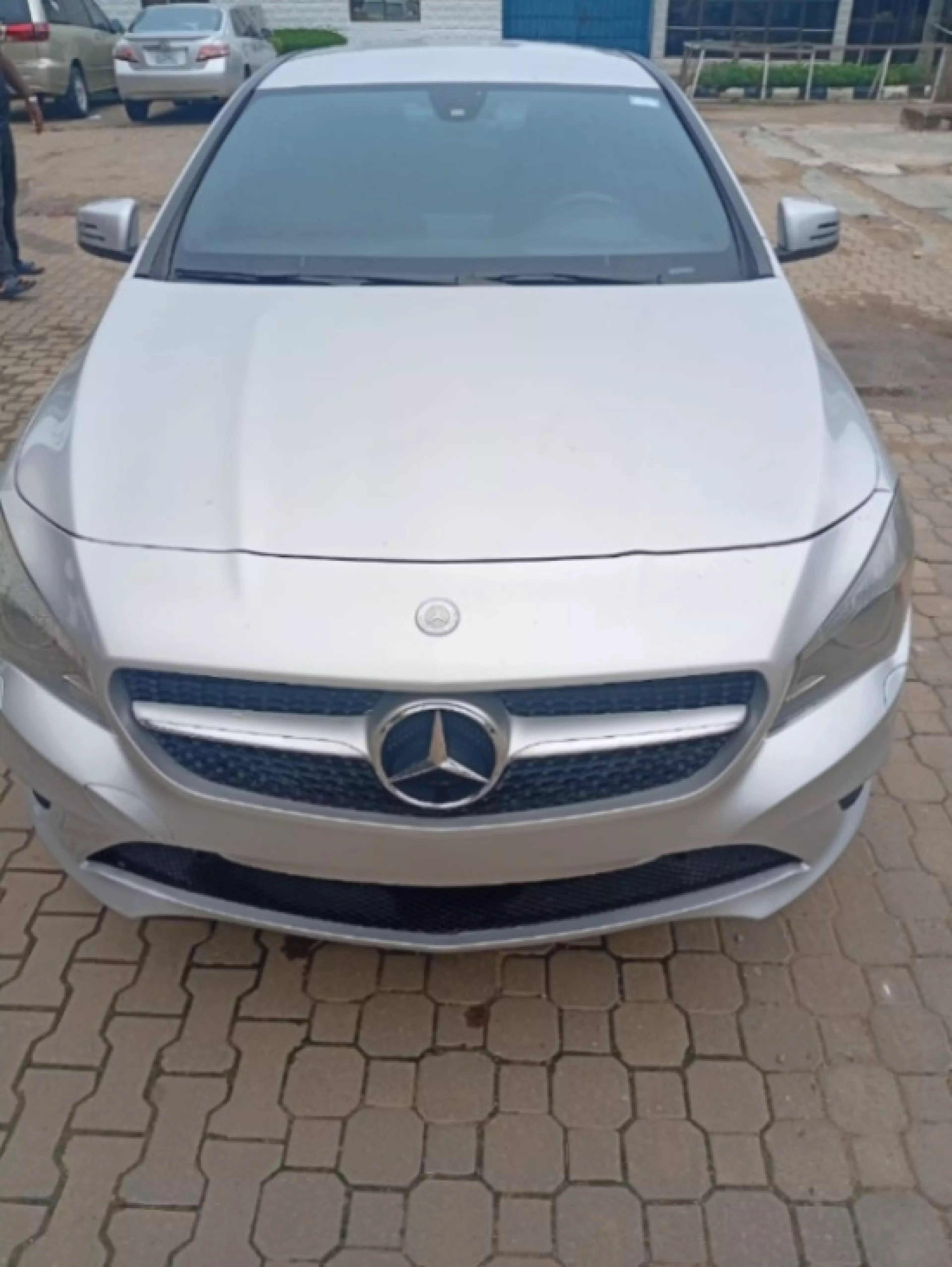 Mercedes-Benz CLA 250 - 2014