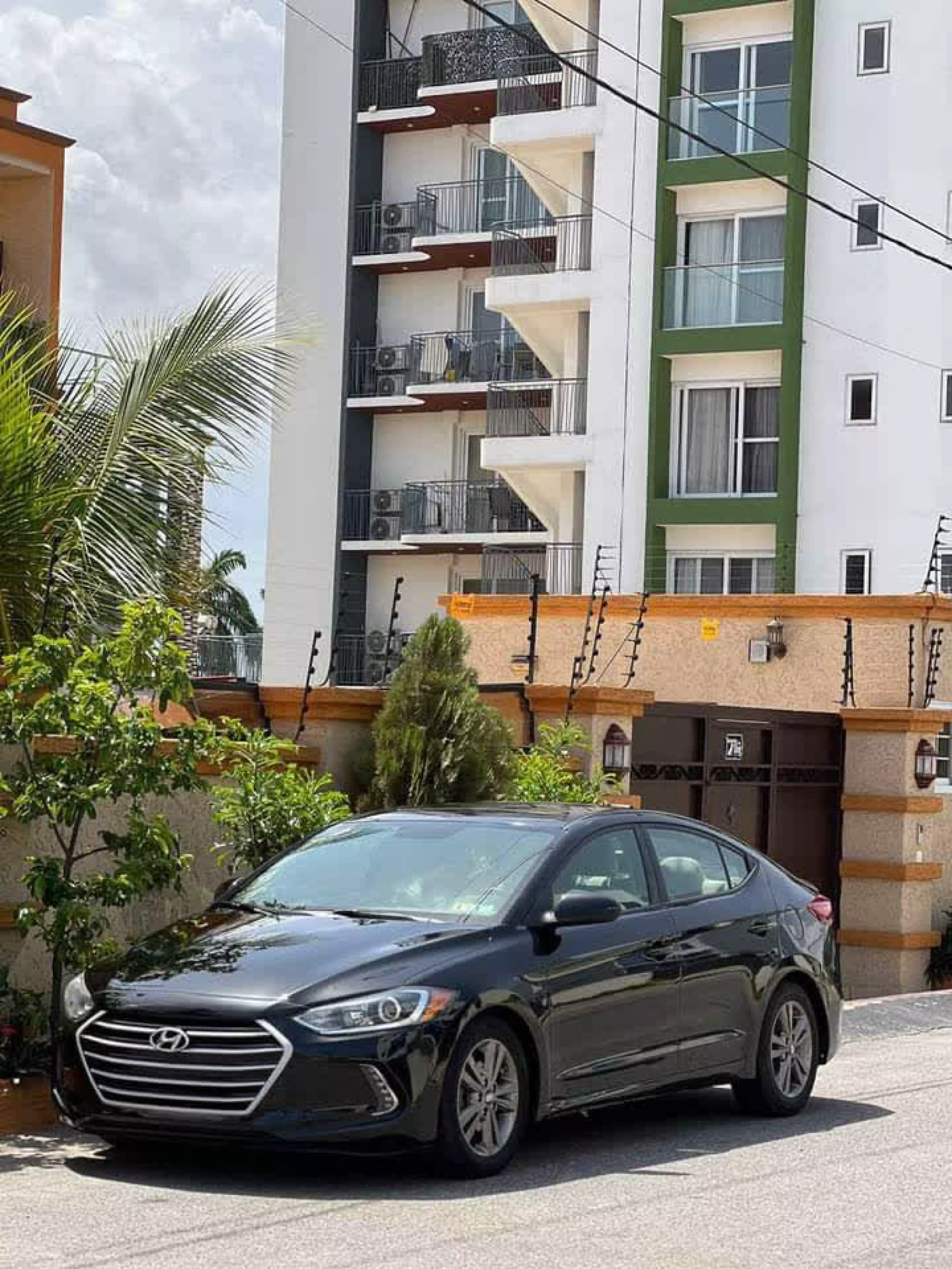 Hyundai Elantra - 2017
