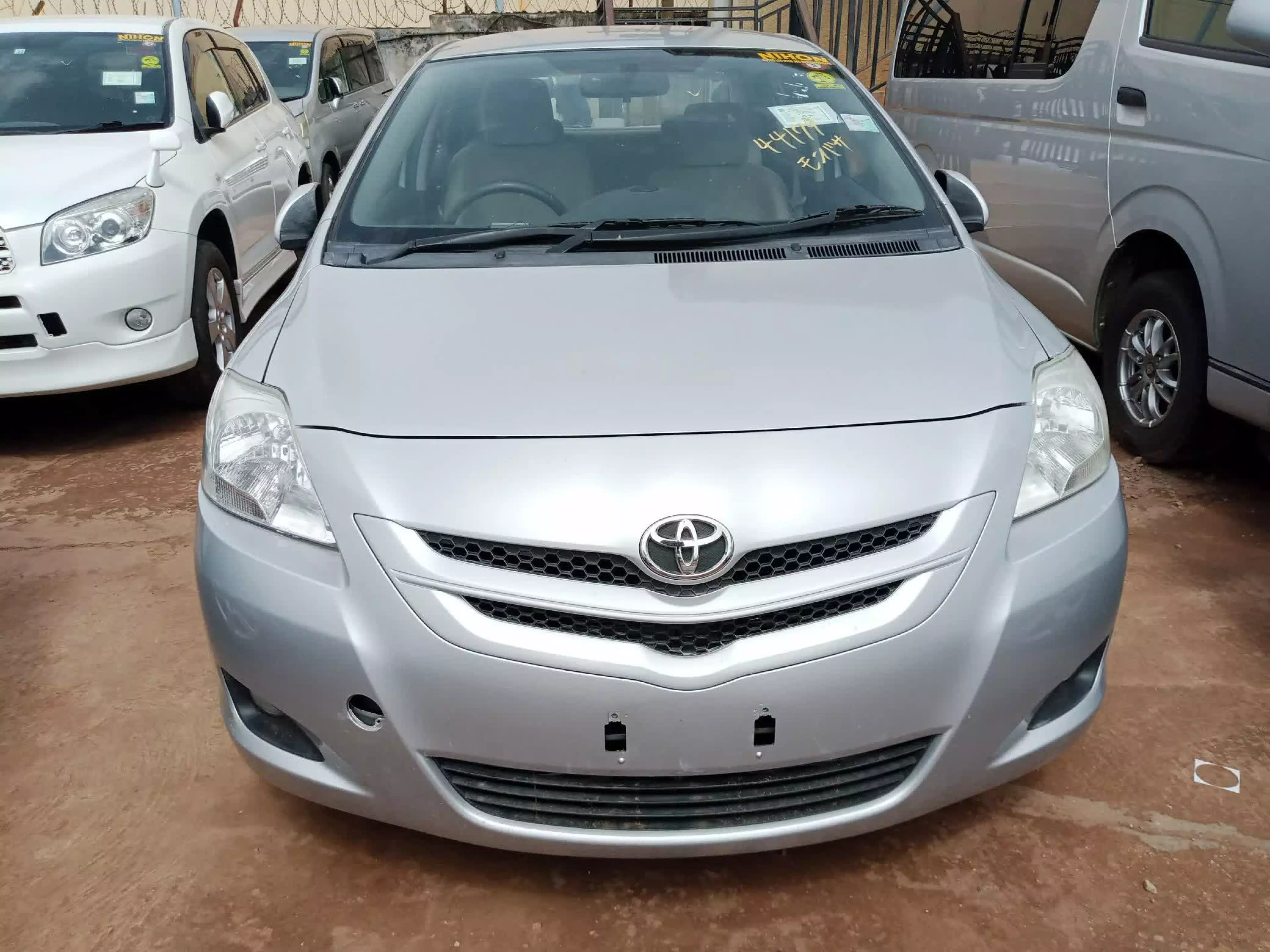Toyota Belta - 2008