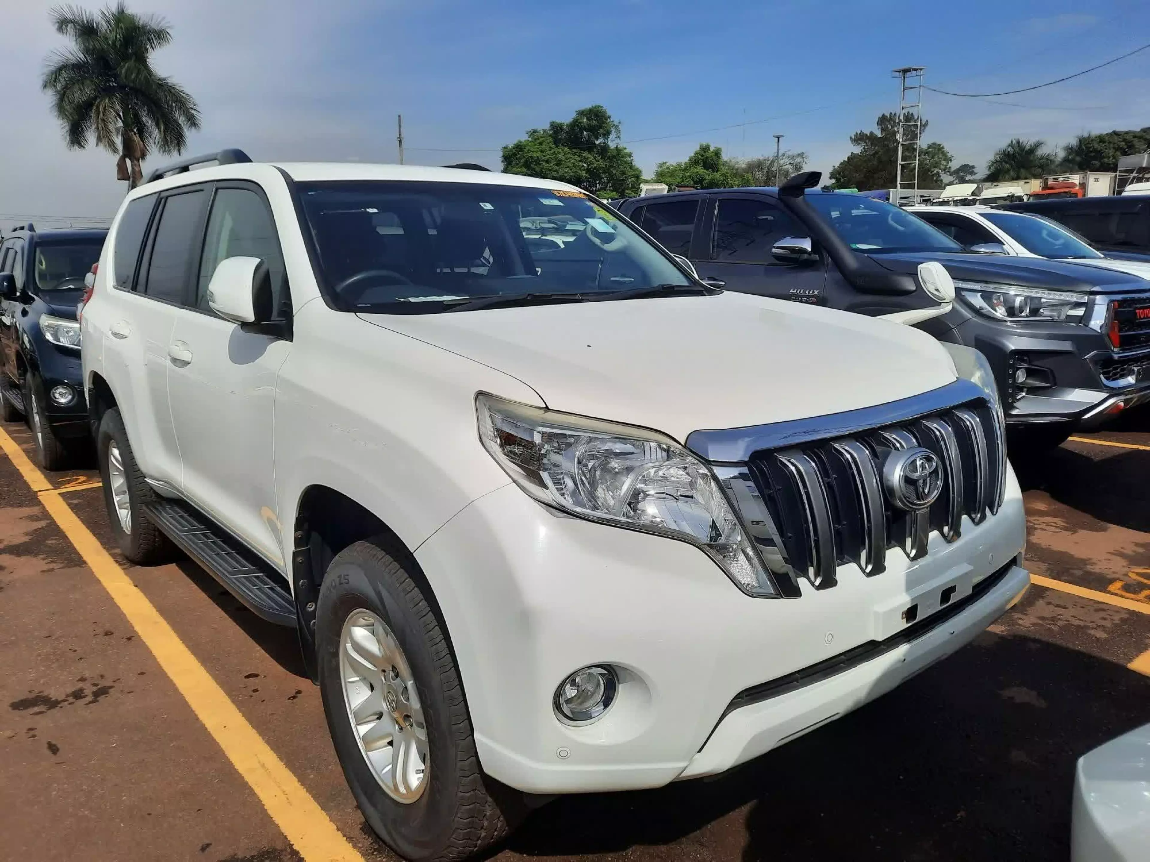 Toyota Landcruiser Prado - 2014