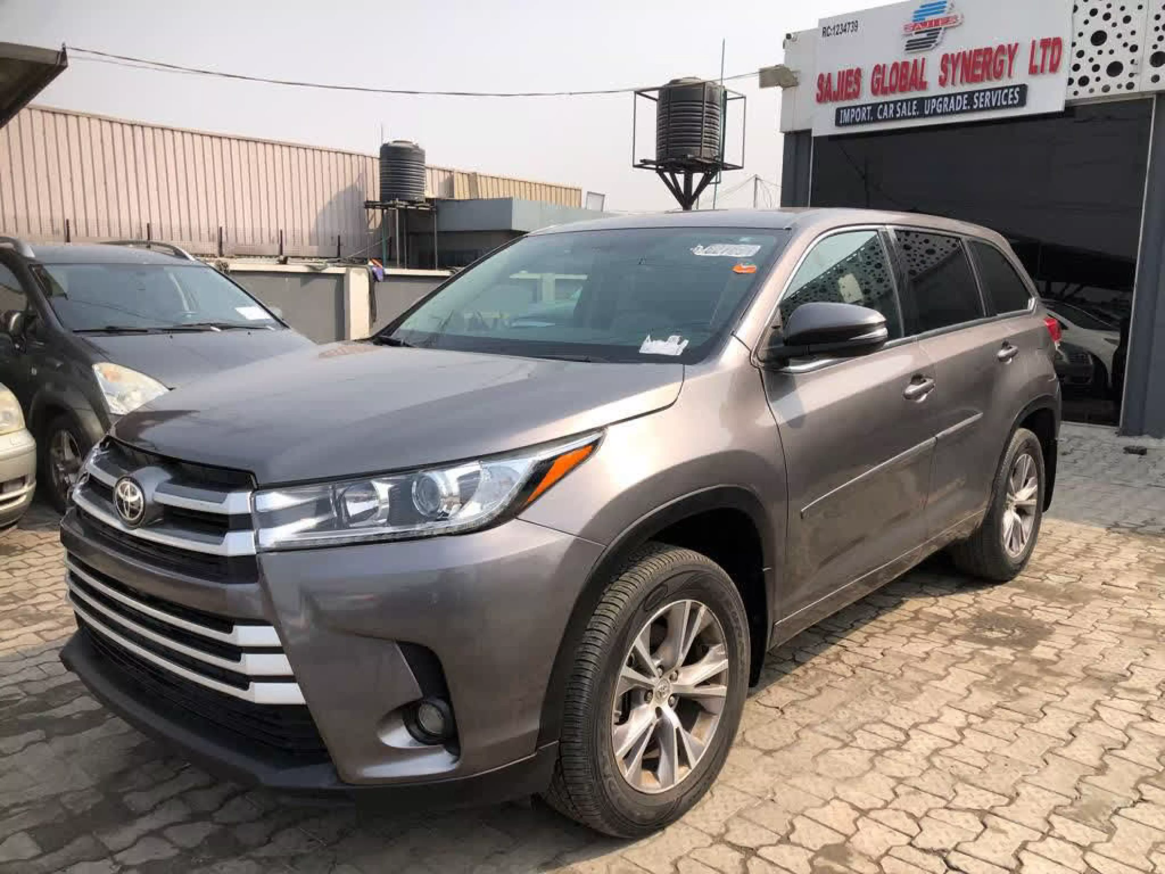 Toyota Highlander - 2014