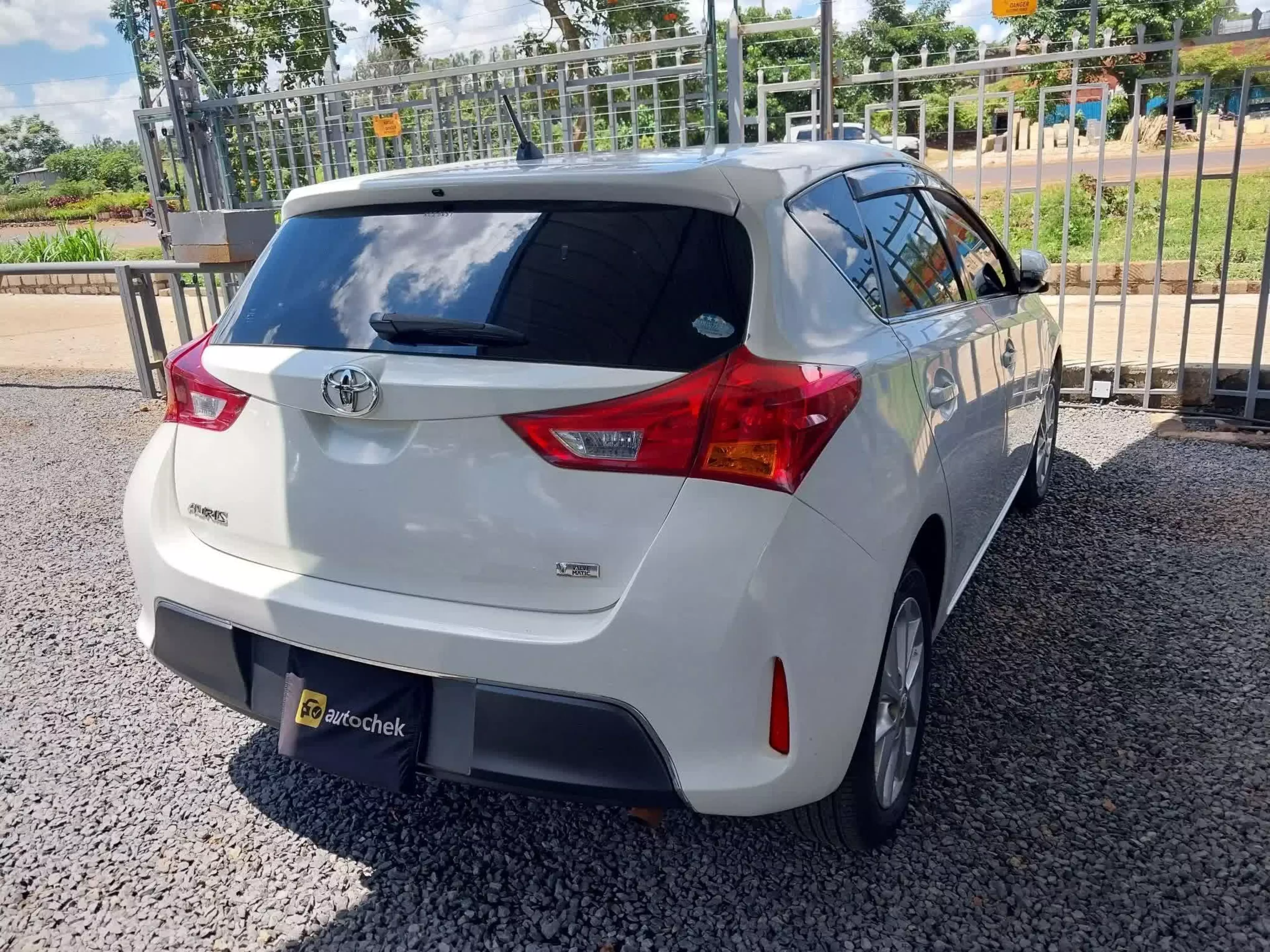 Toyota Auris   - 2013