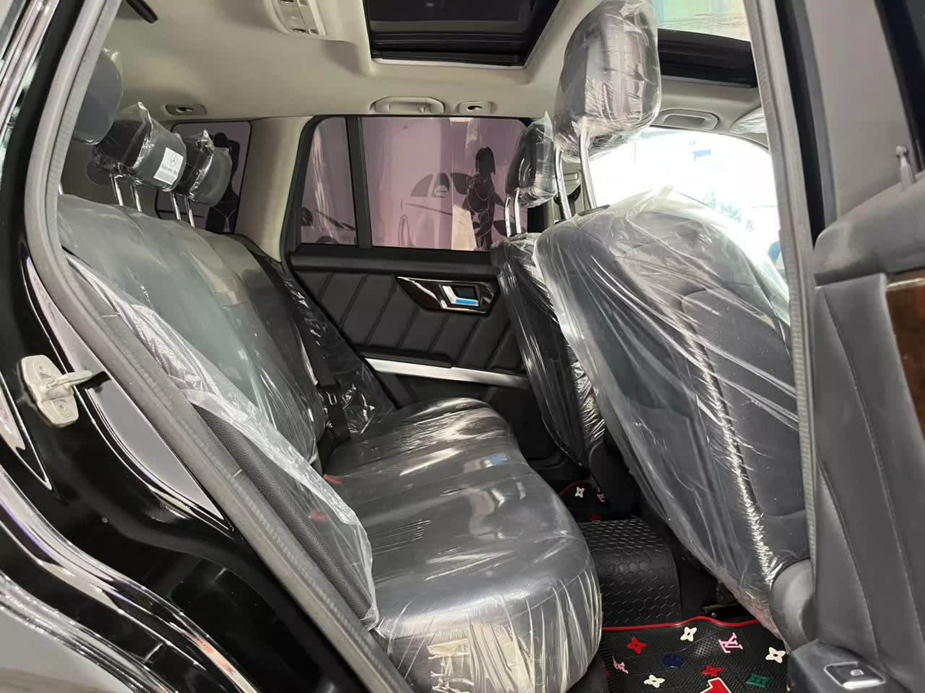 Mercedes-Benz GLK 350   - 2013