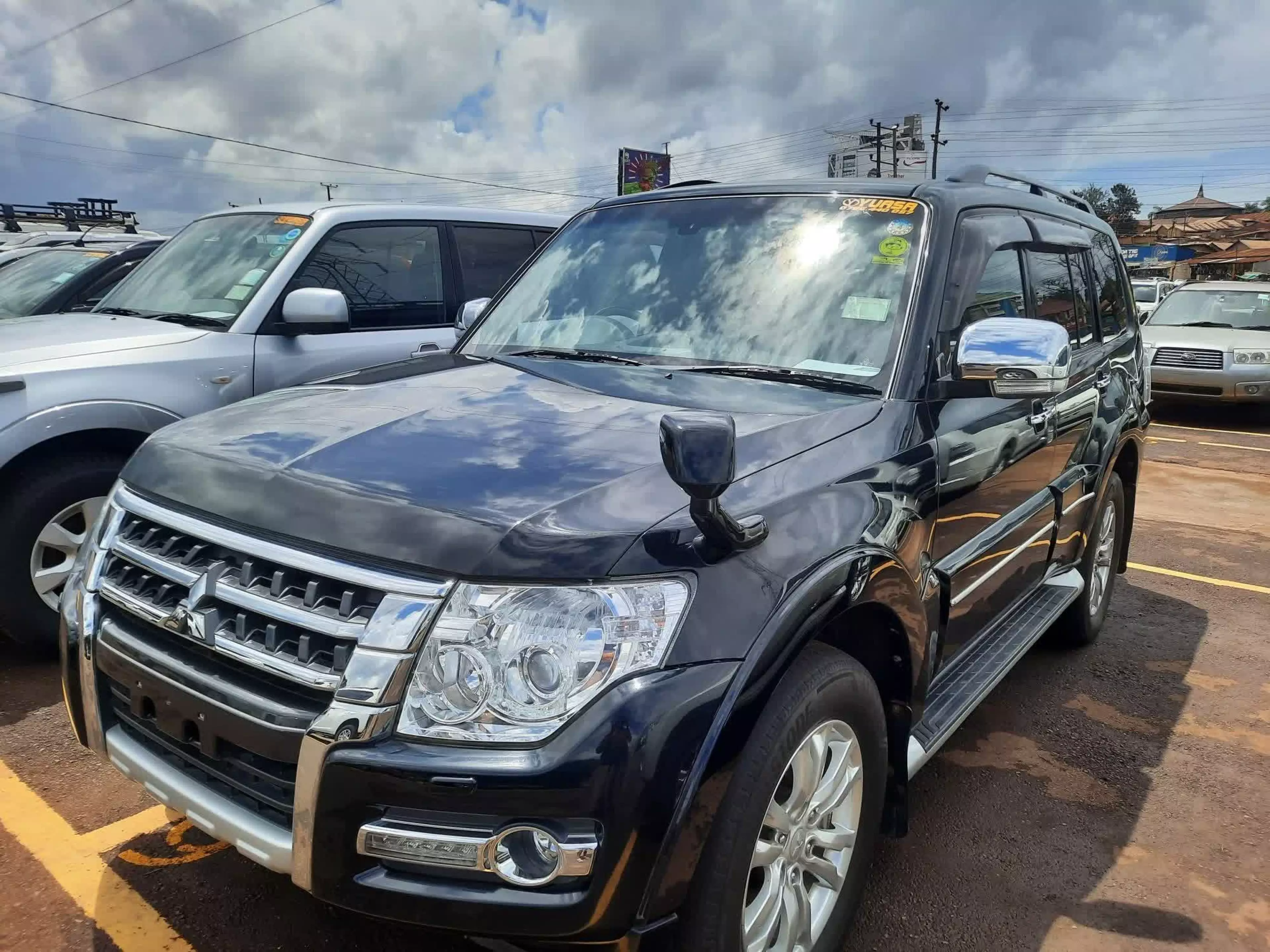 Mitsubishi Pajero - 2009