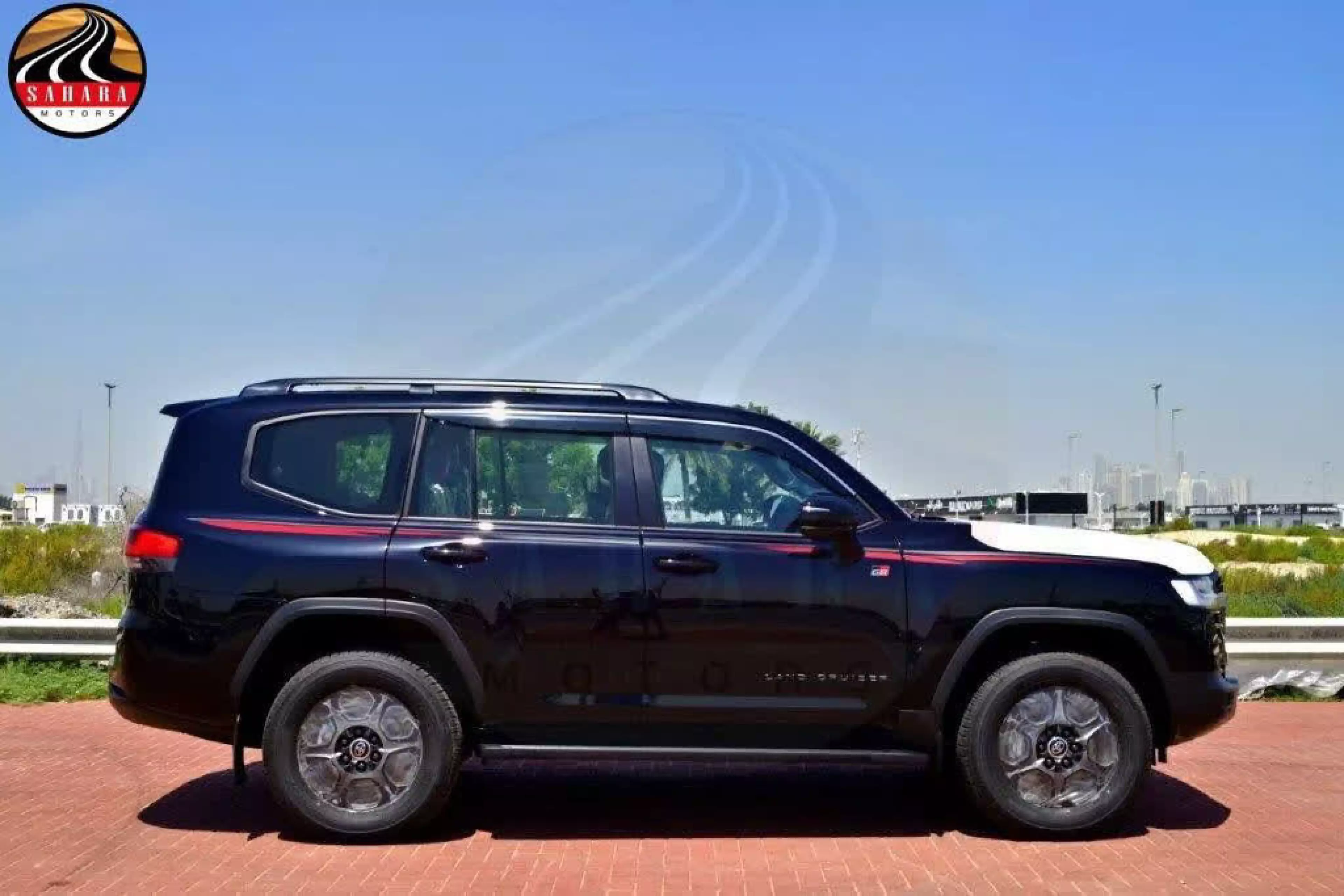 Toyota Land Cruiser   - 2024