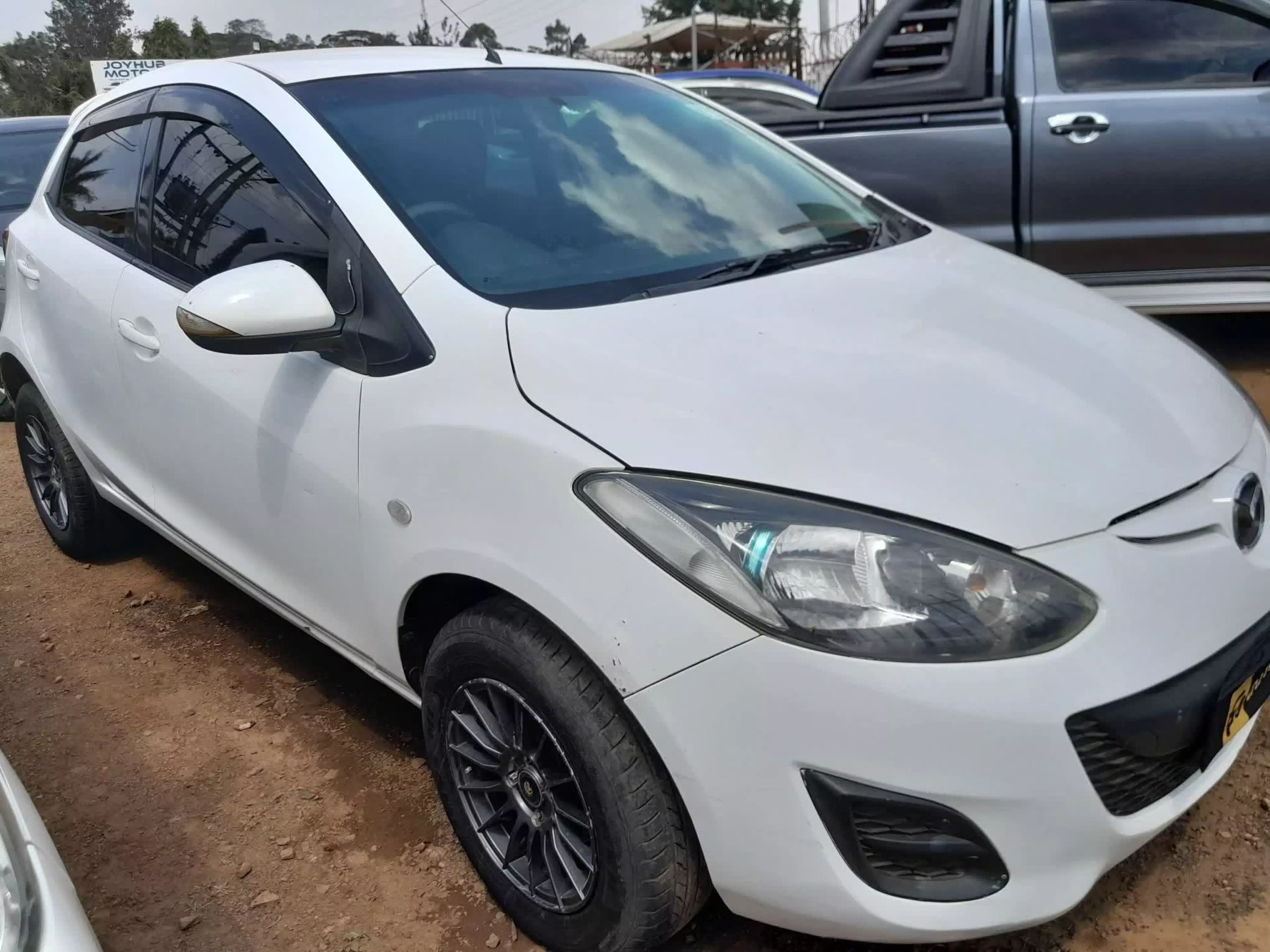 Mazda Demio - 2013