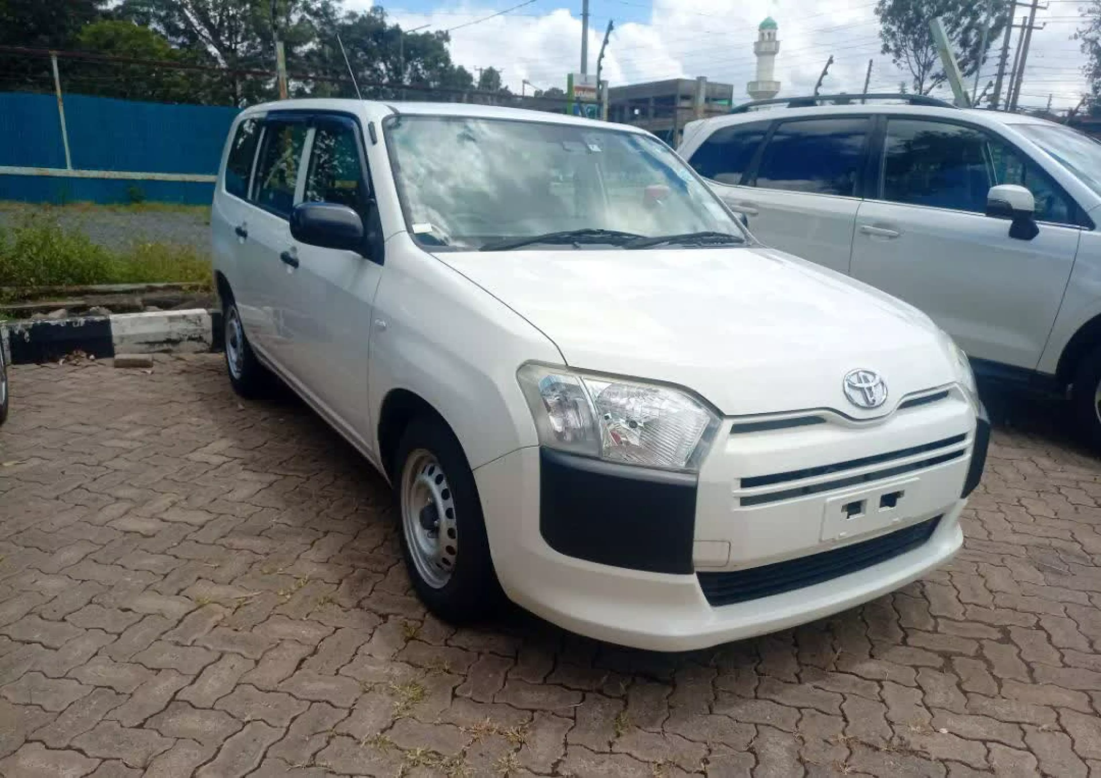 Toyota Probox  - 2017