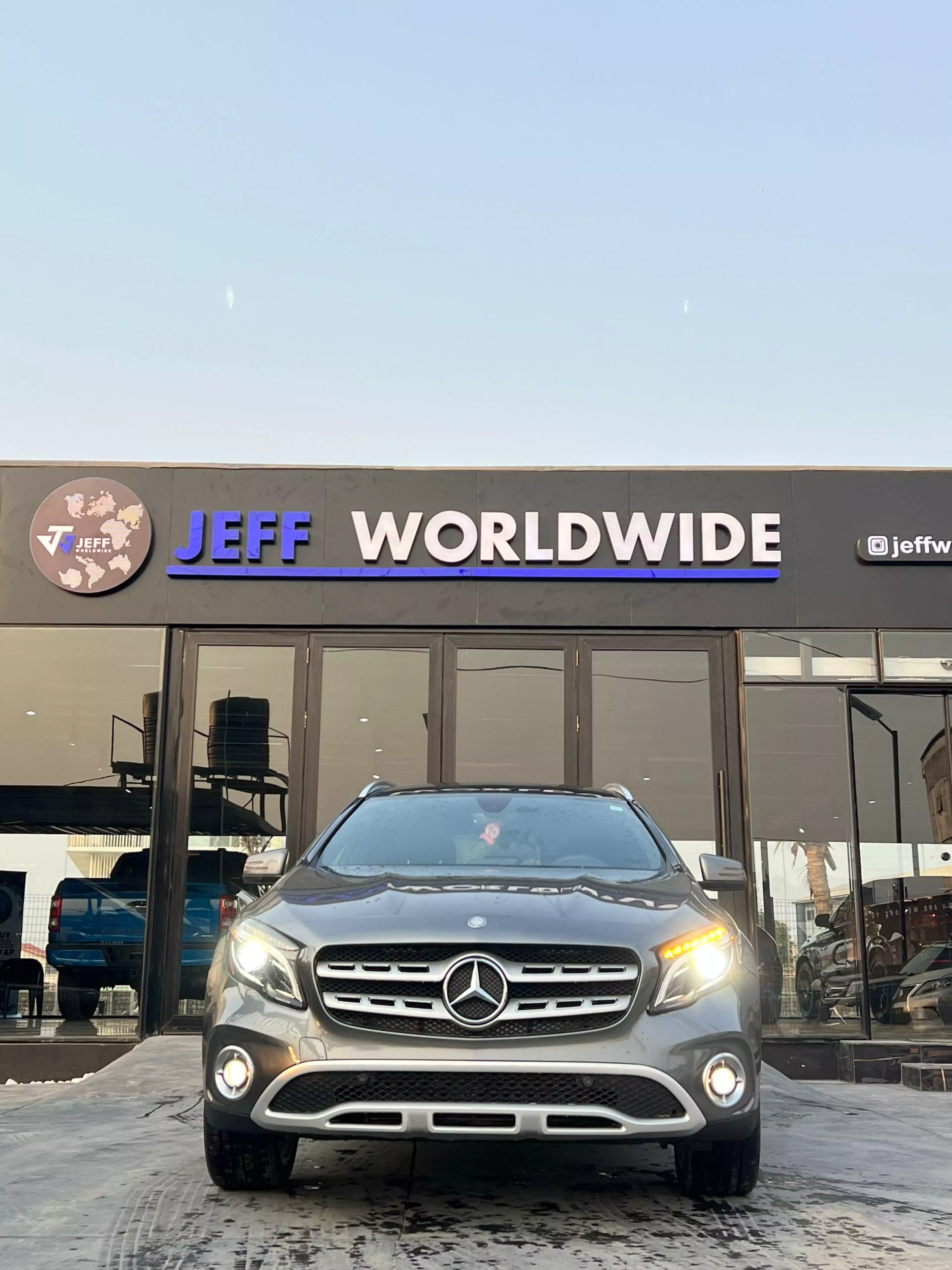 Mercedes-Benz GLA 250   - 2016