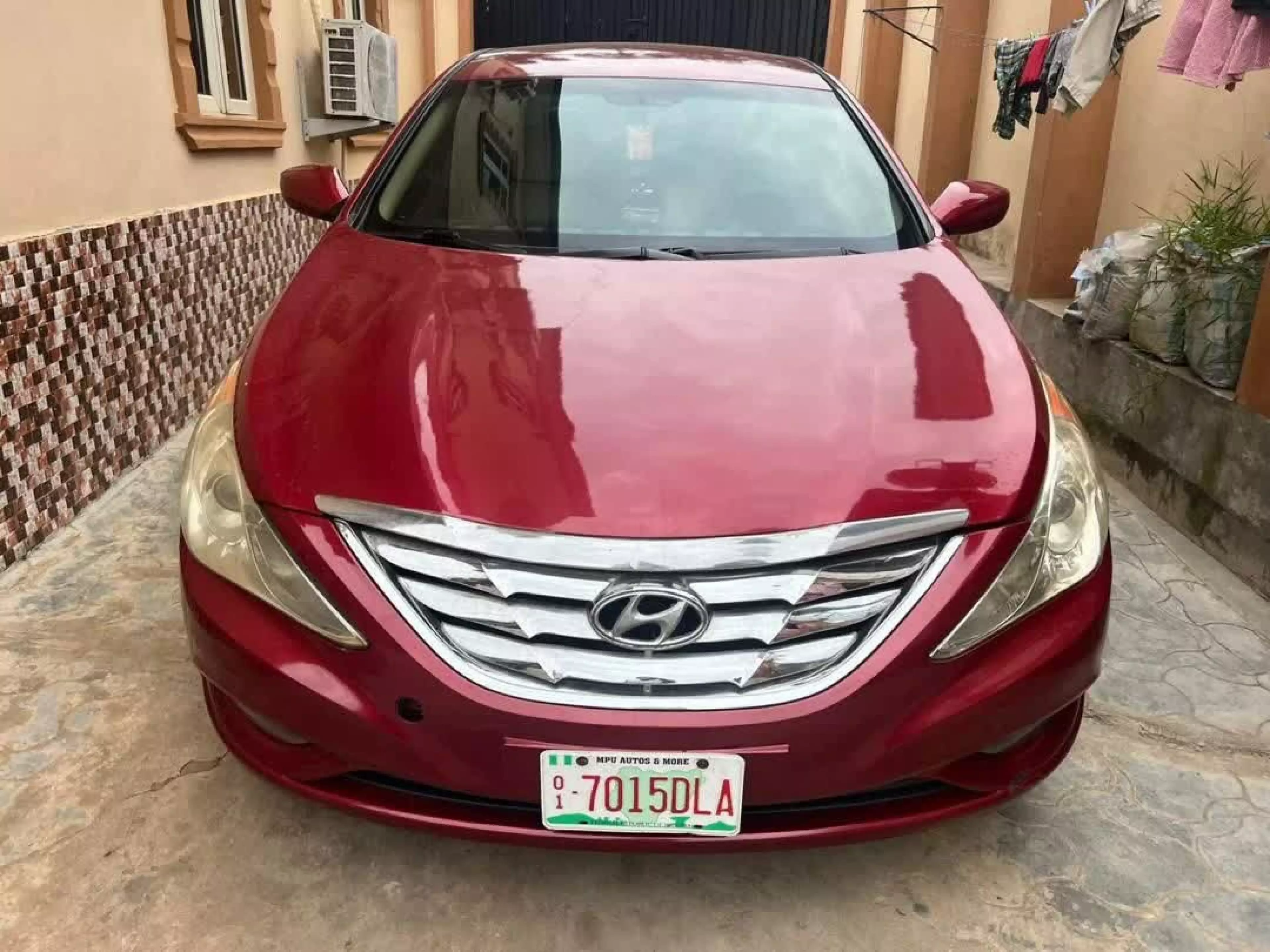 Hyundai Sonata   - 2013
