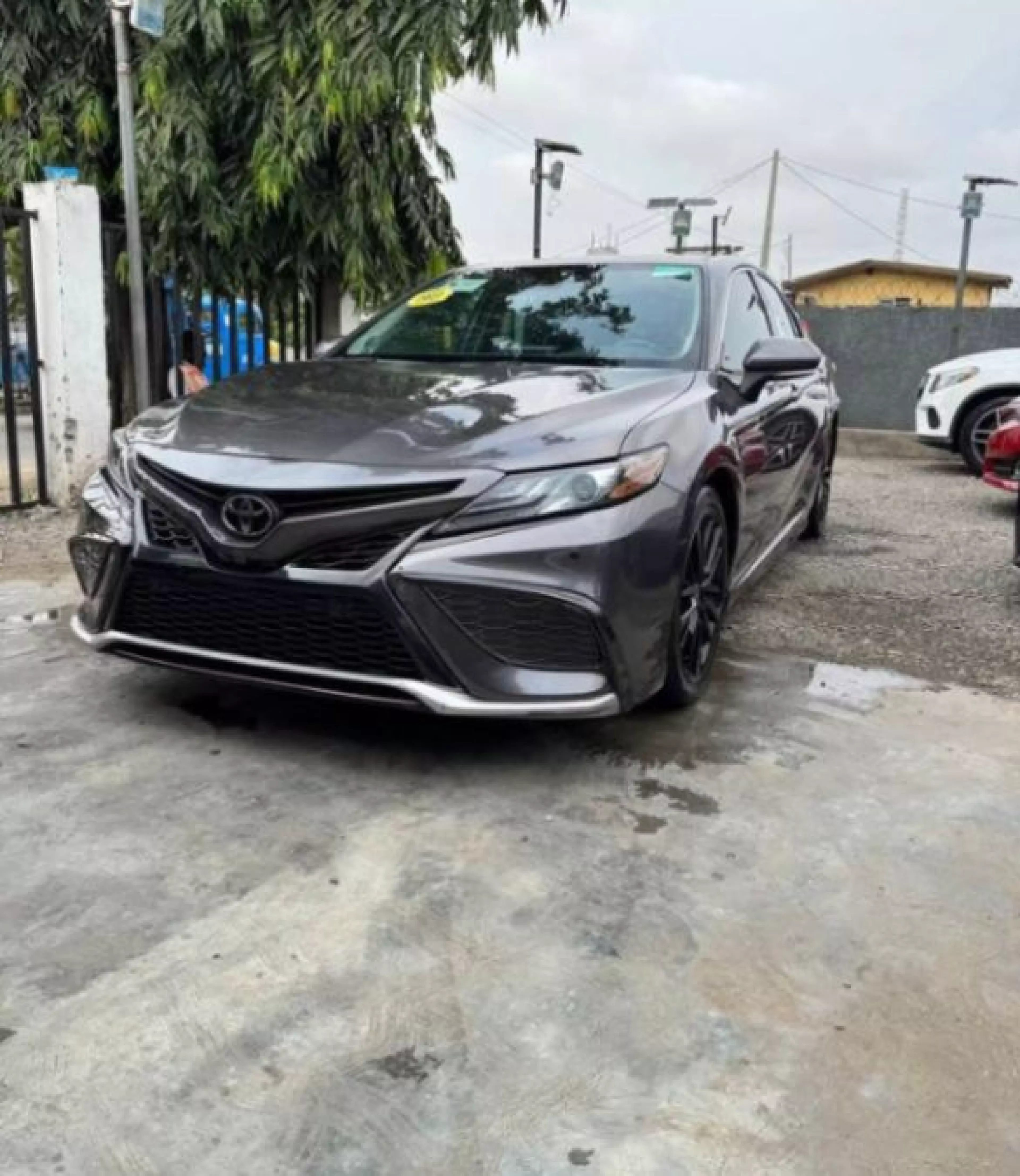 Toyota Camry - 2022