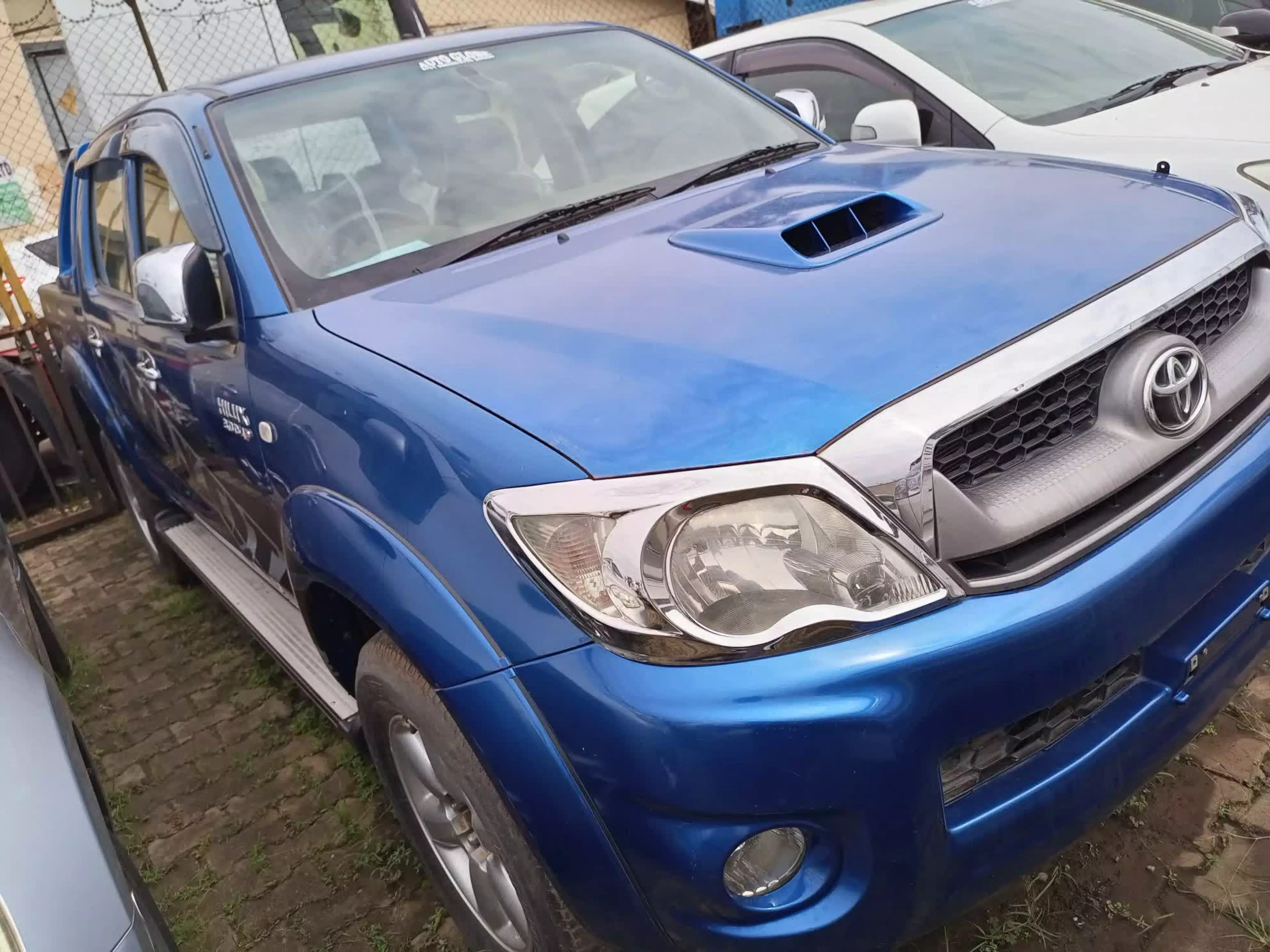 Toyota Hilux vigo  - 2013
