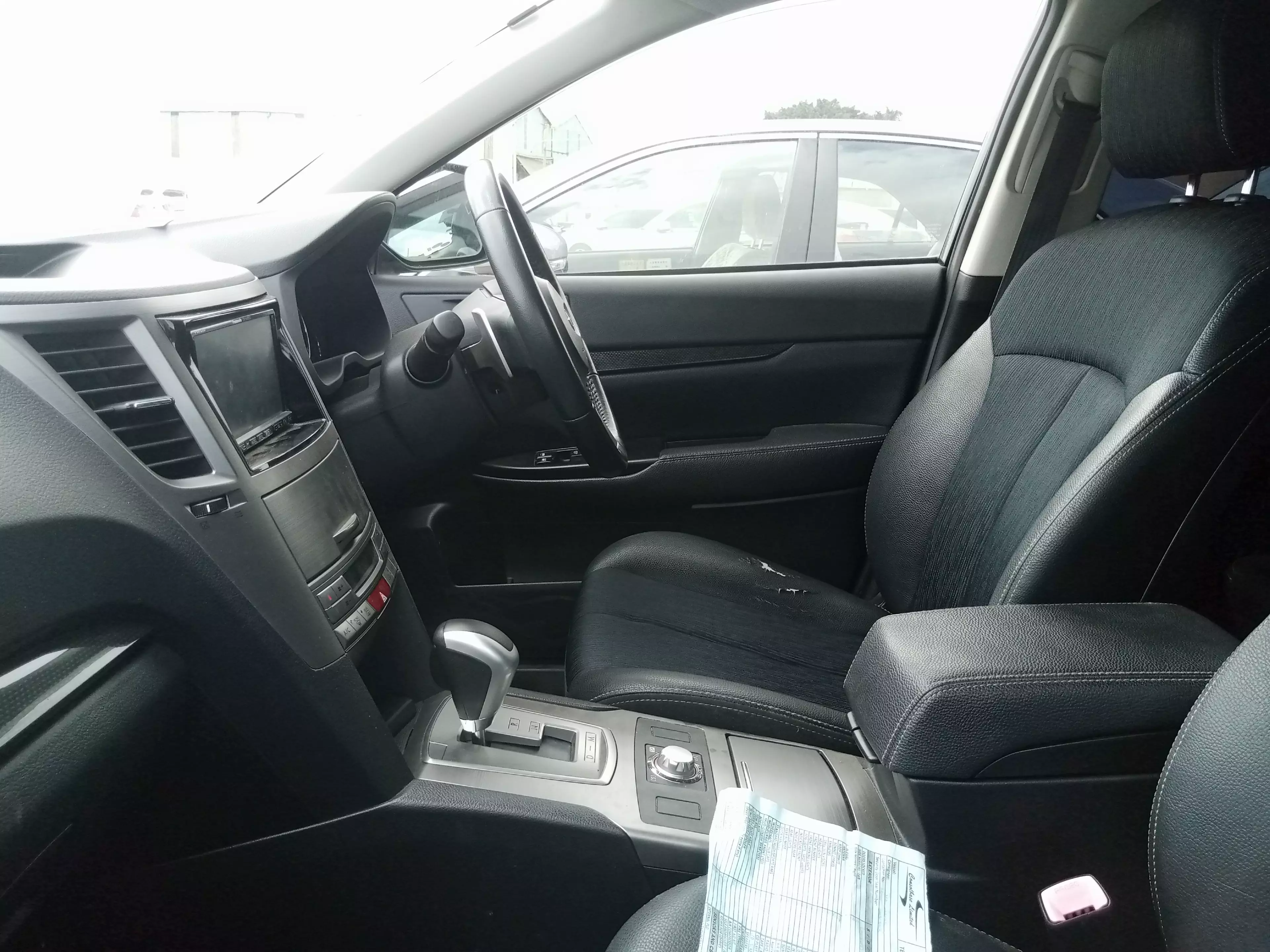 Subaru Outback   - 2011