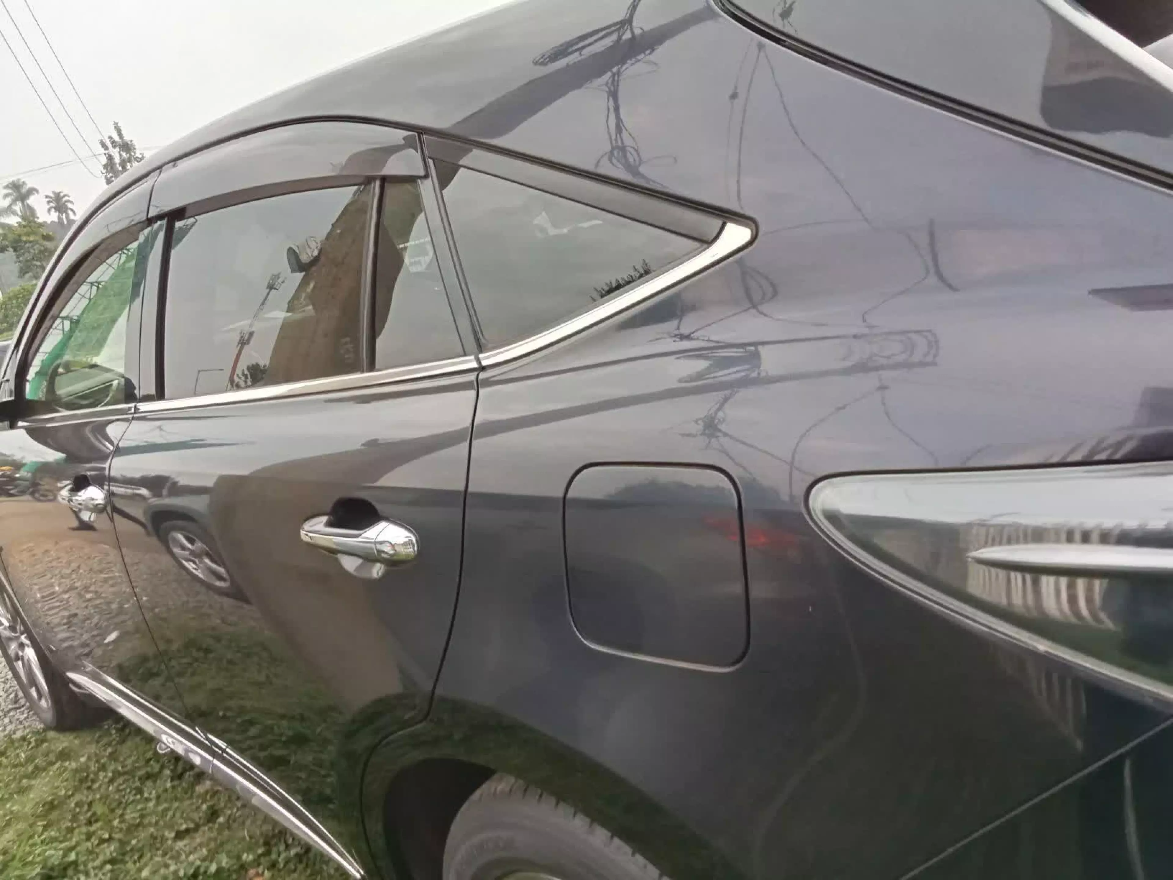Toyota Harrier   - 2017