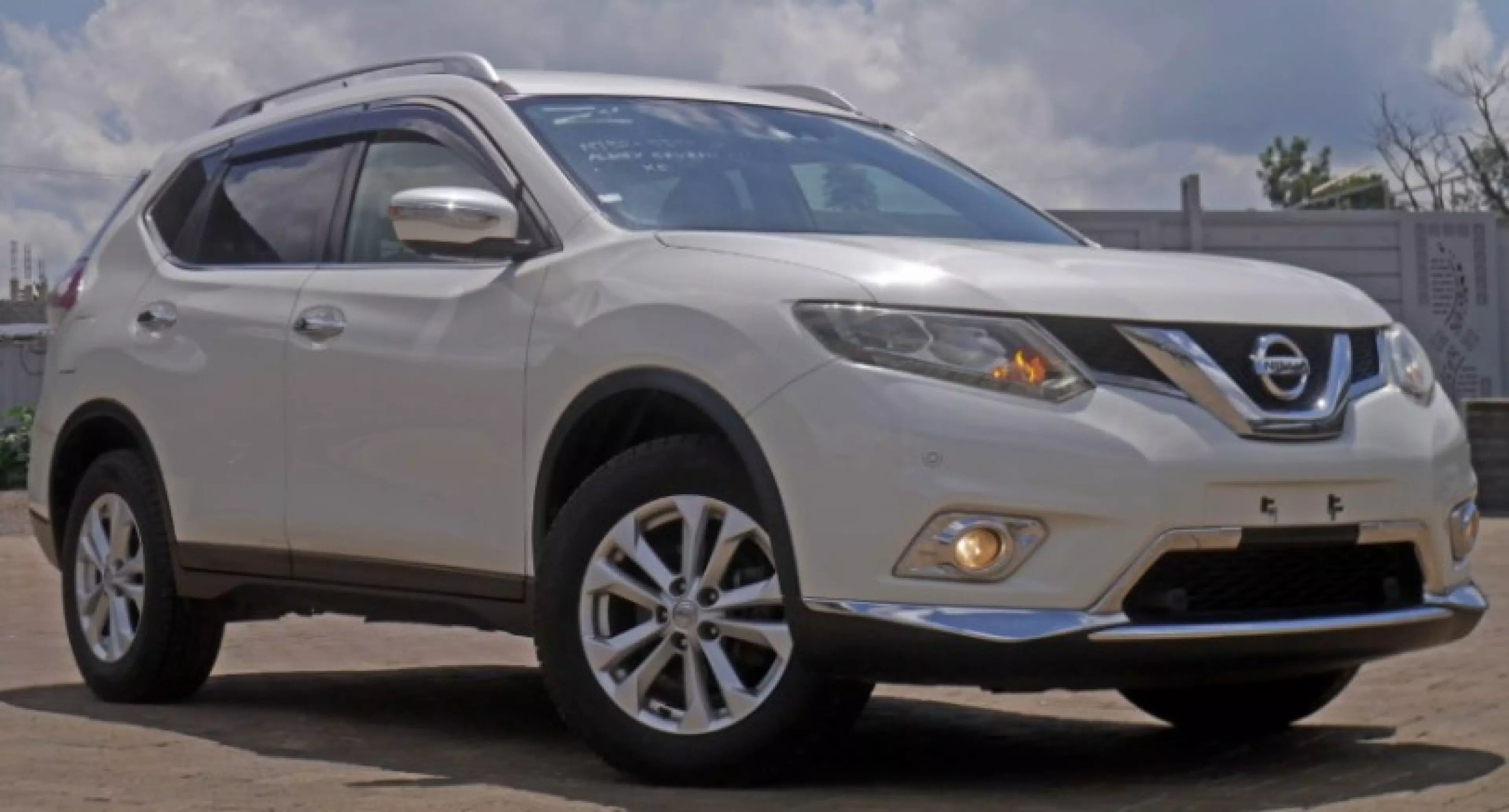 Nissan X- trail - 2016