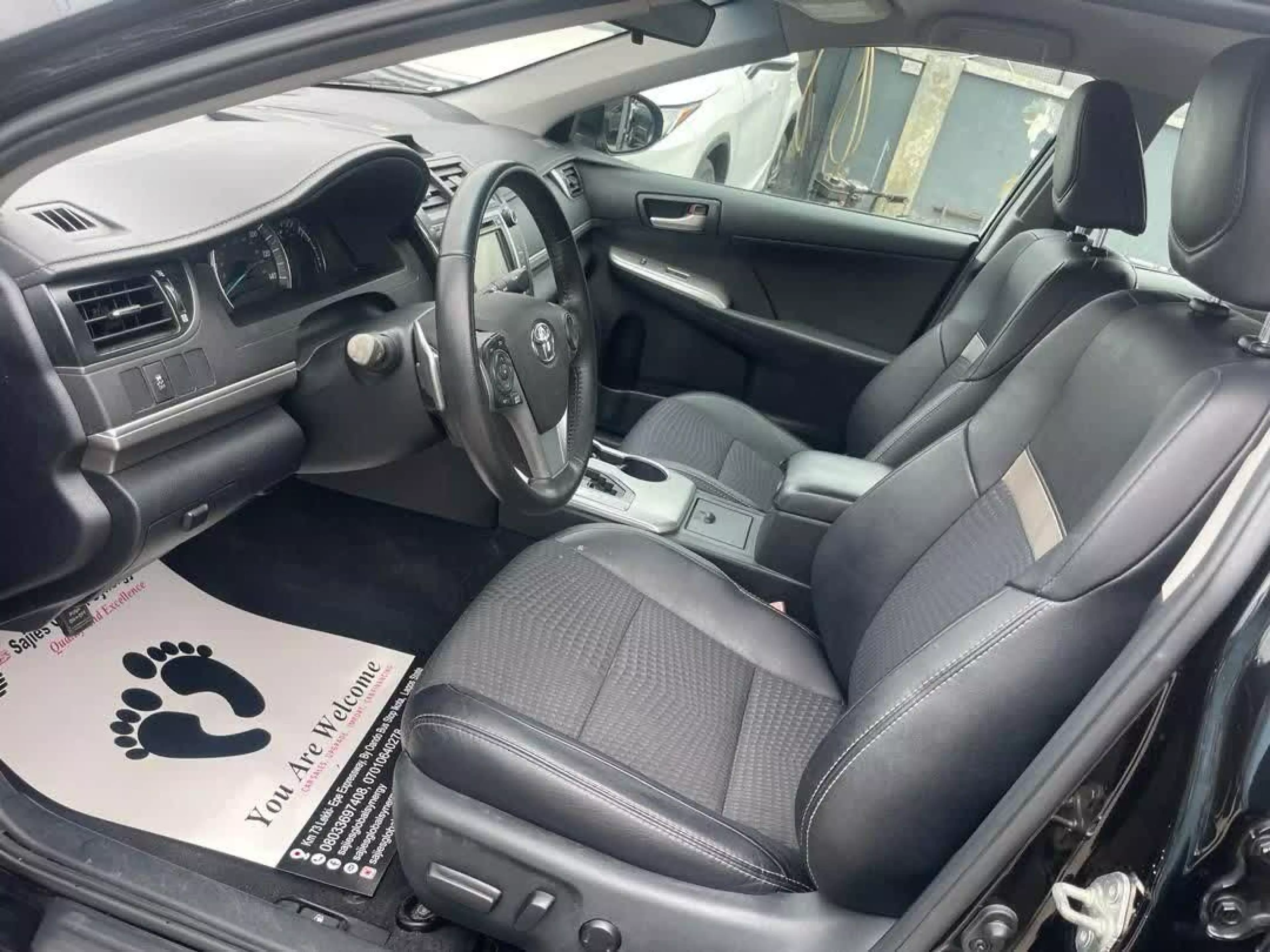 Toyota Camry   - 2013