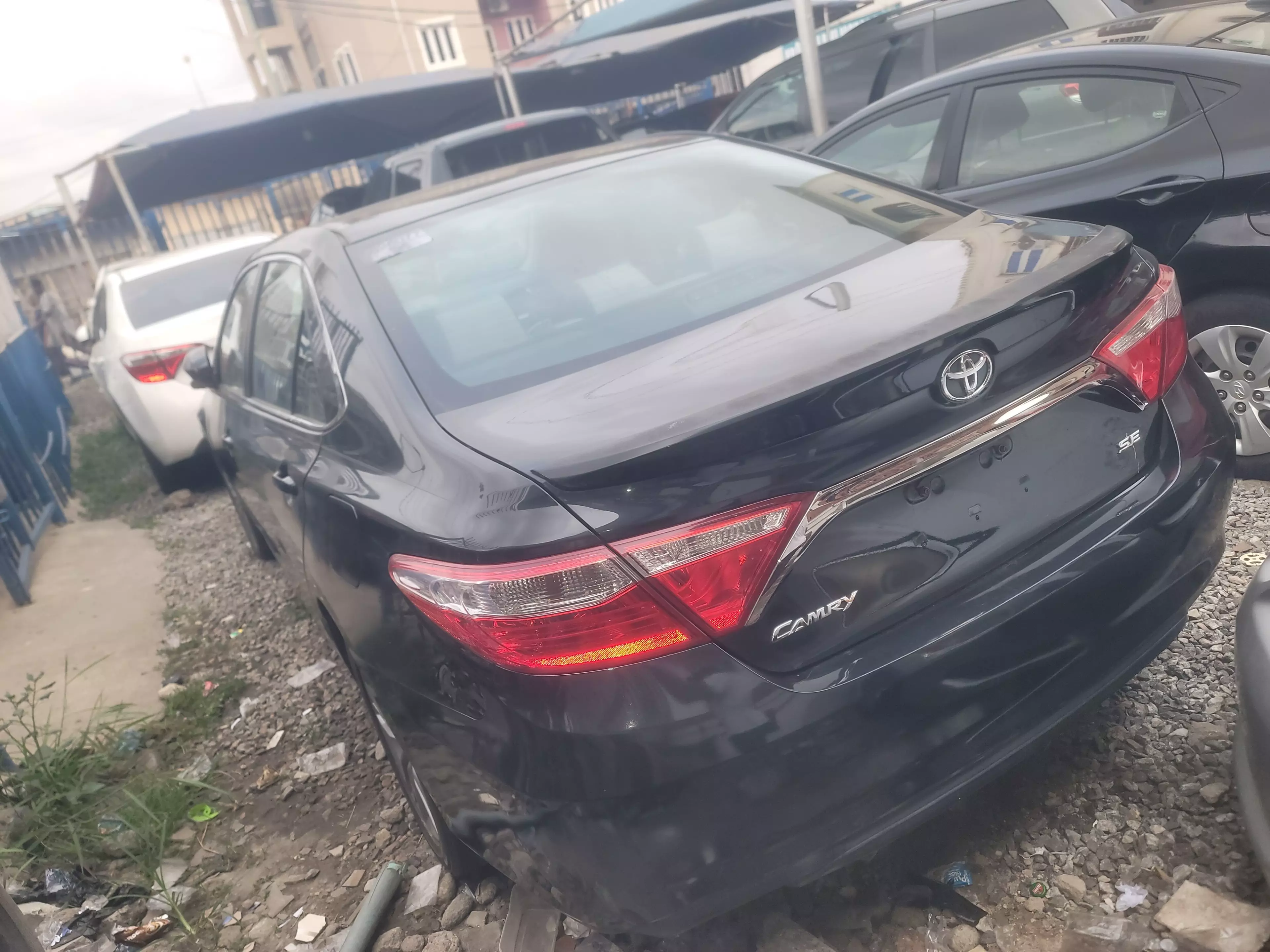 Toyota camry   - 2015