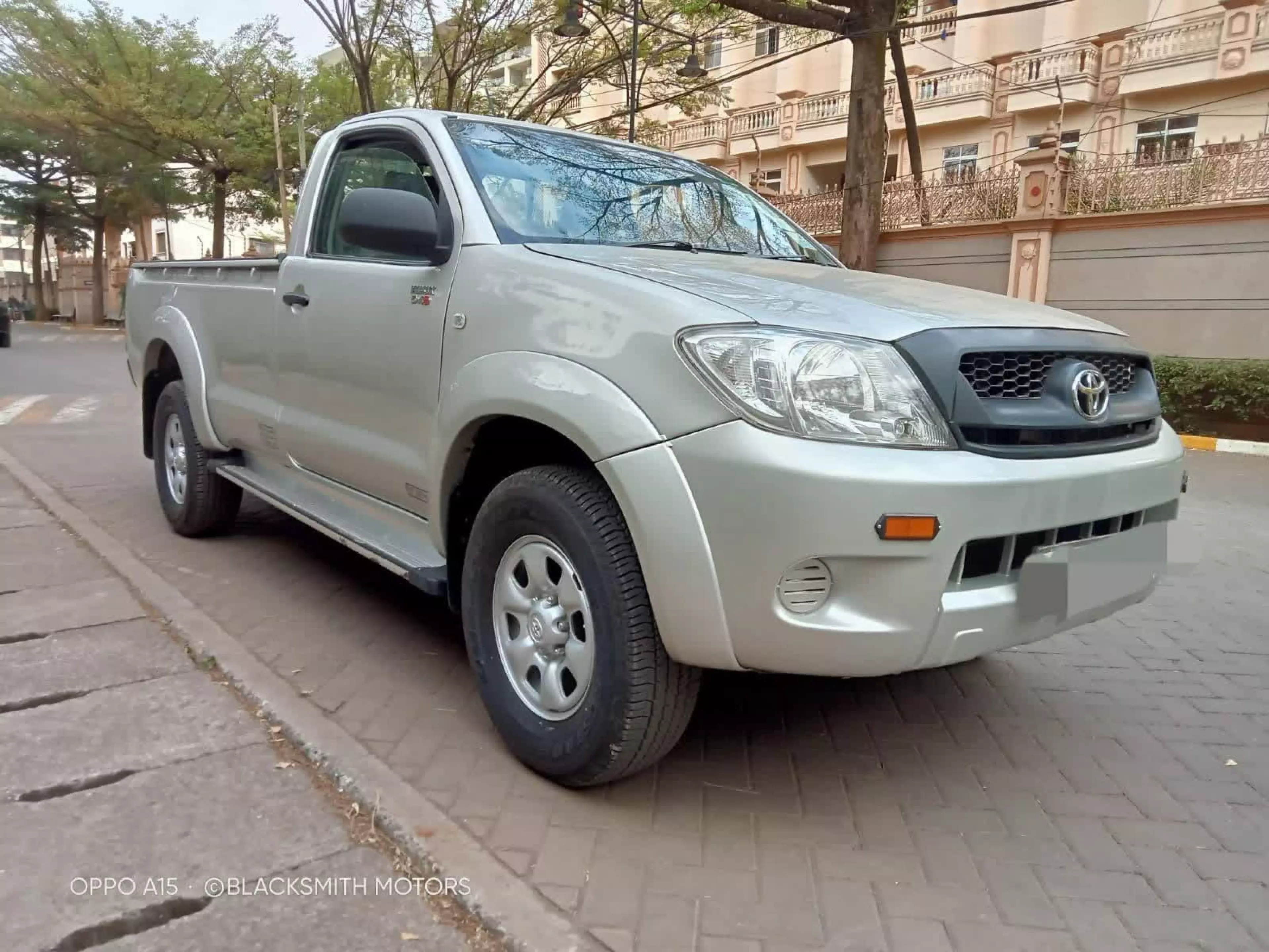 Toyota Hilux - 2011