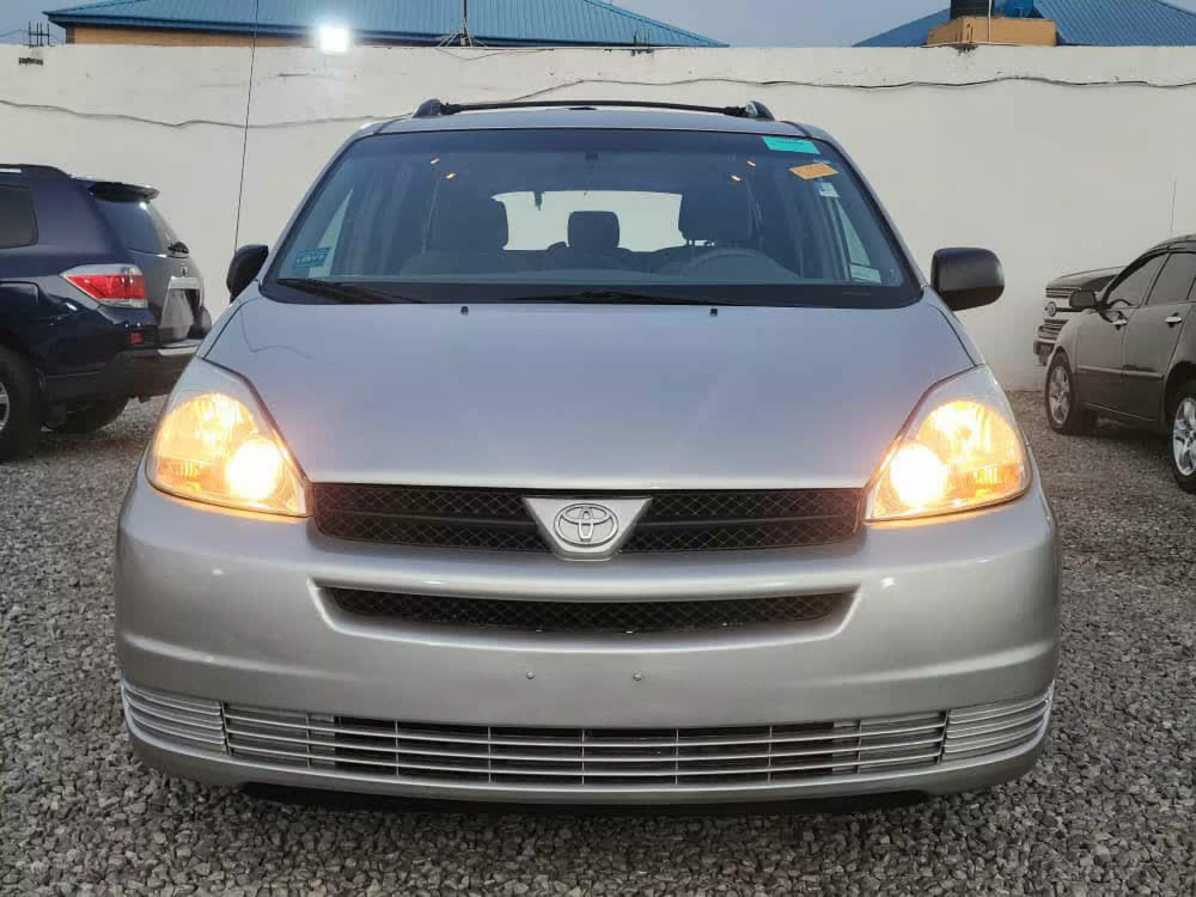 Toyota Sienna - 2006