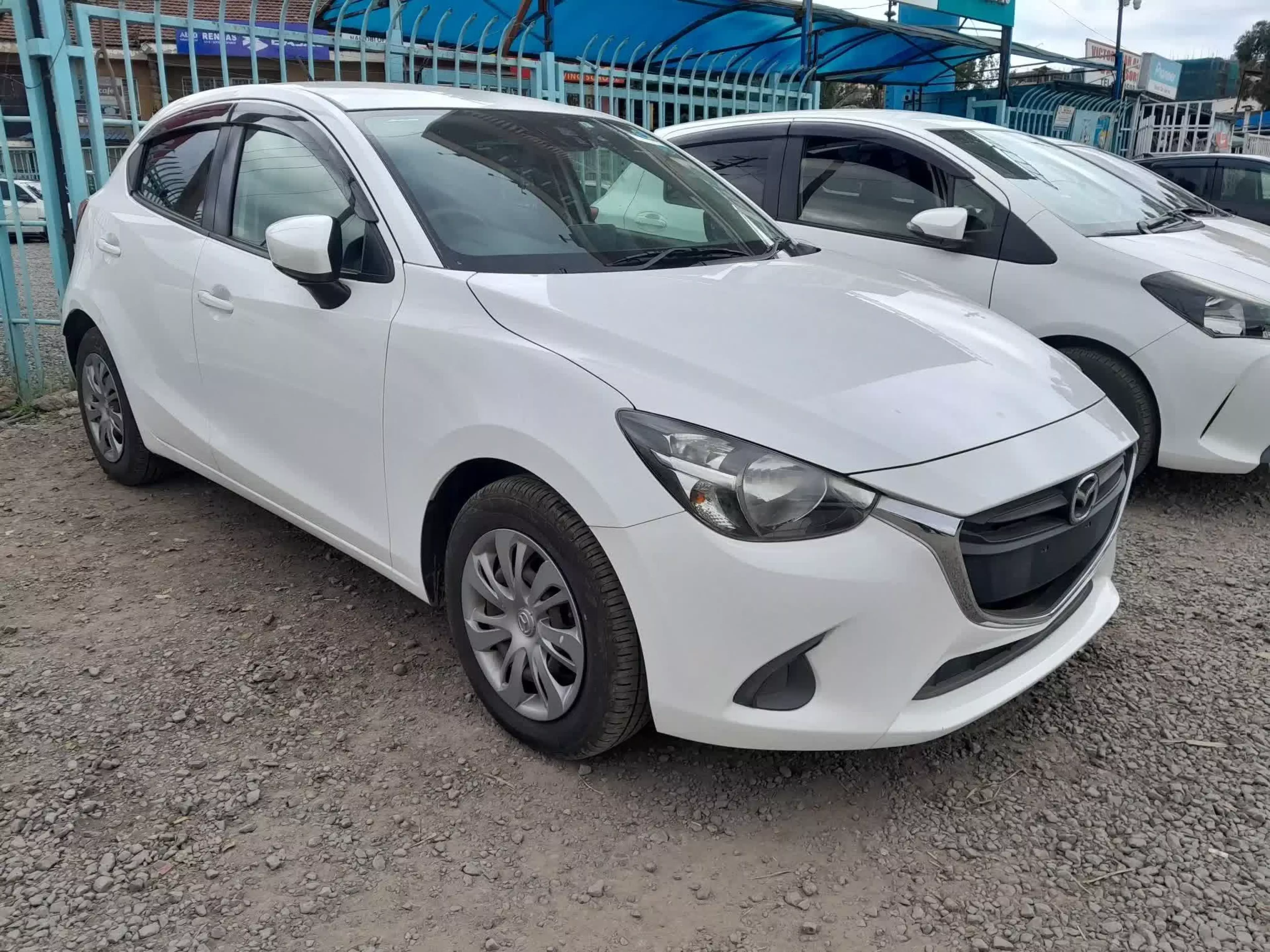 Mazda Demio - 2015
