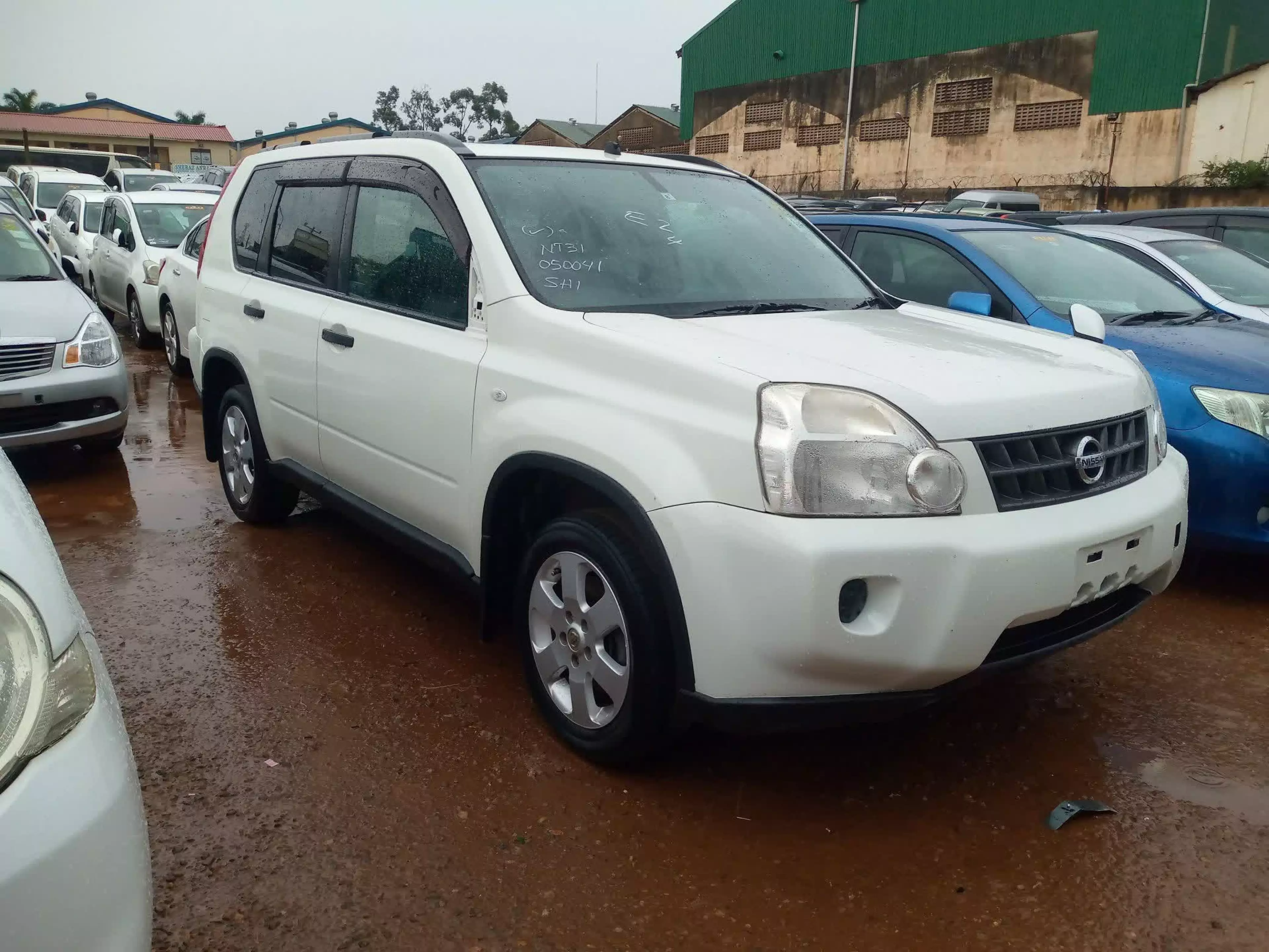 Nissan X-Trail - 2010