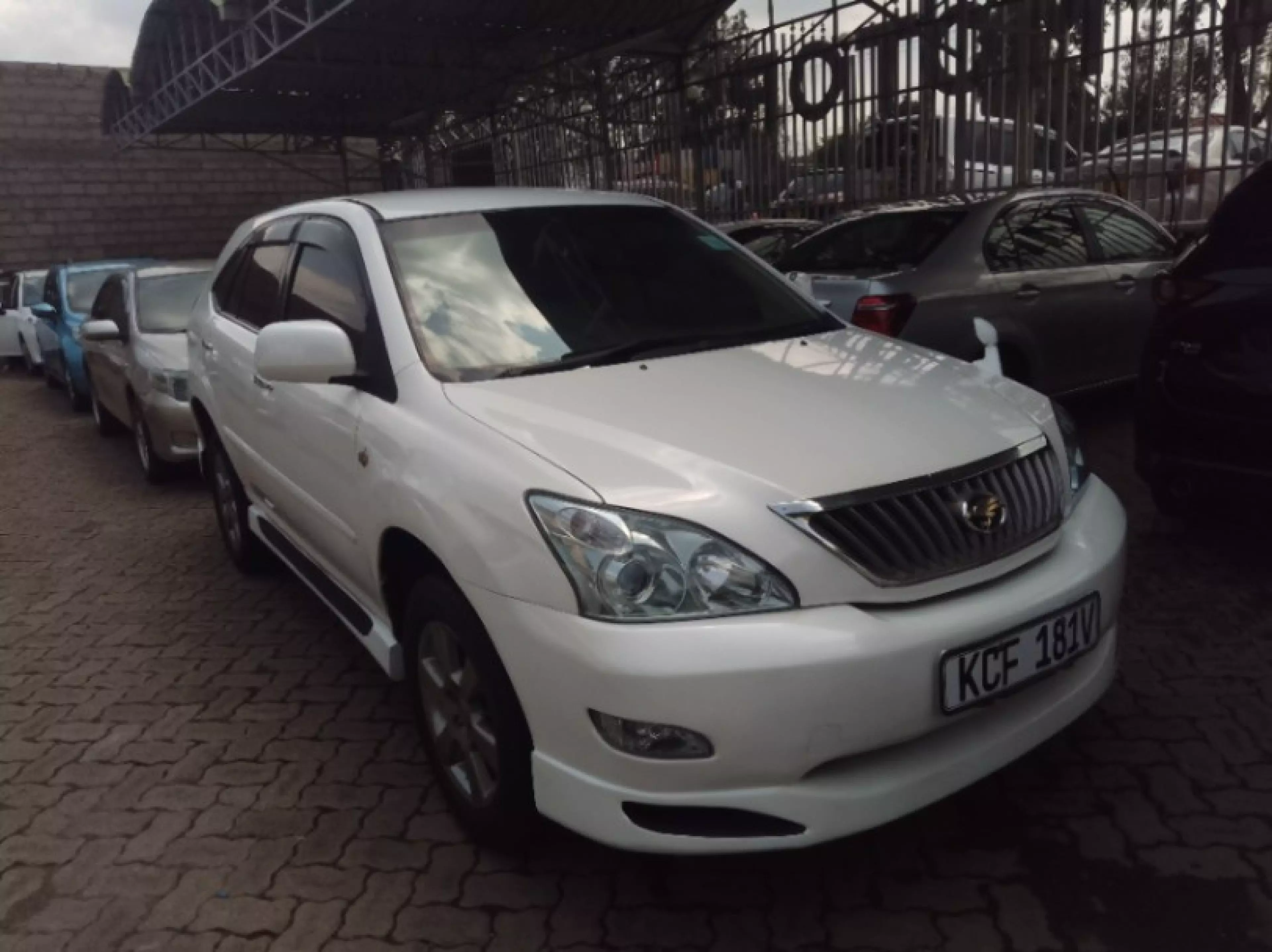 Toyota Harrier - 2008