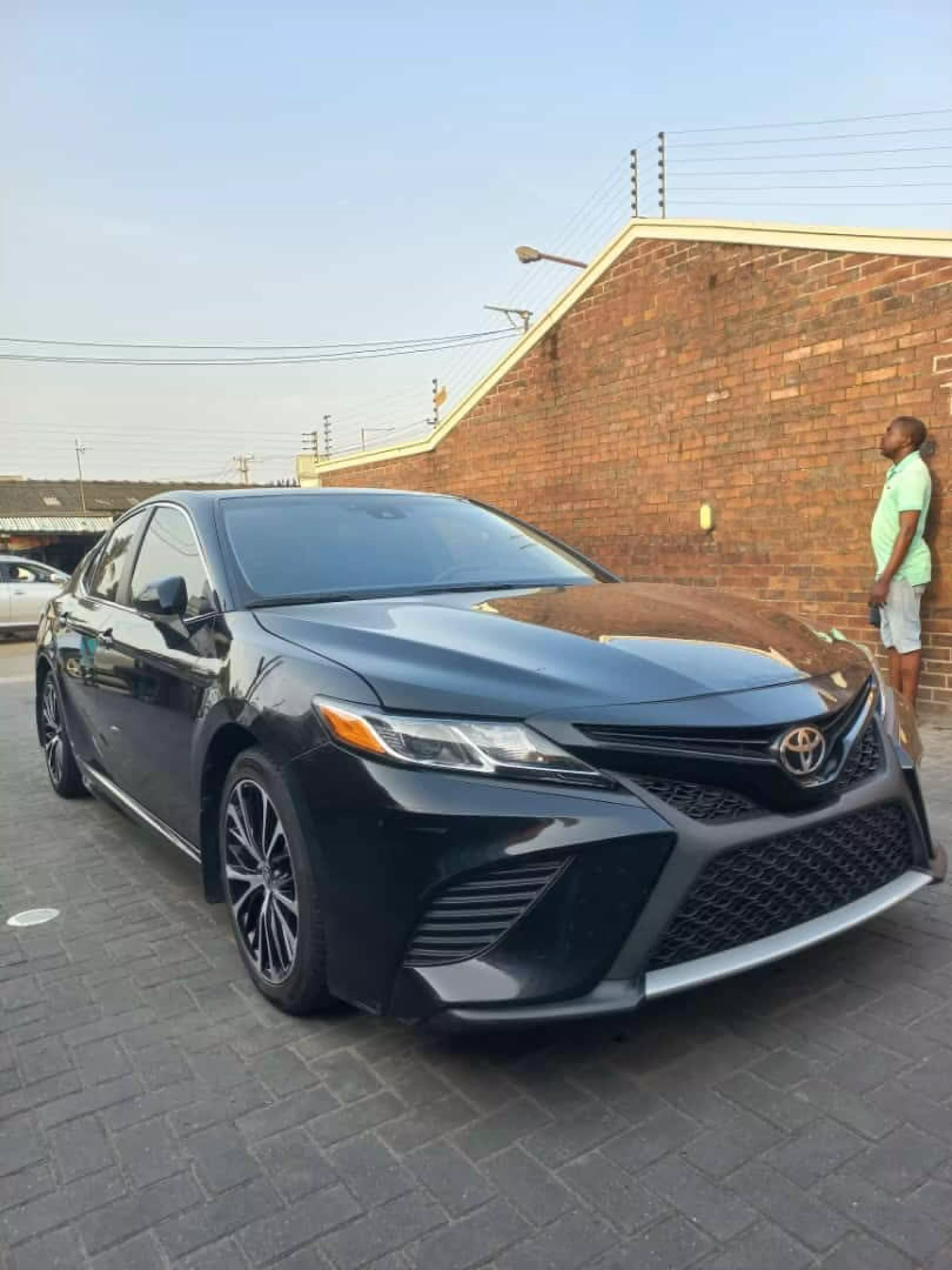 Toyota Camry - 2020
