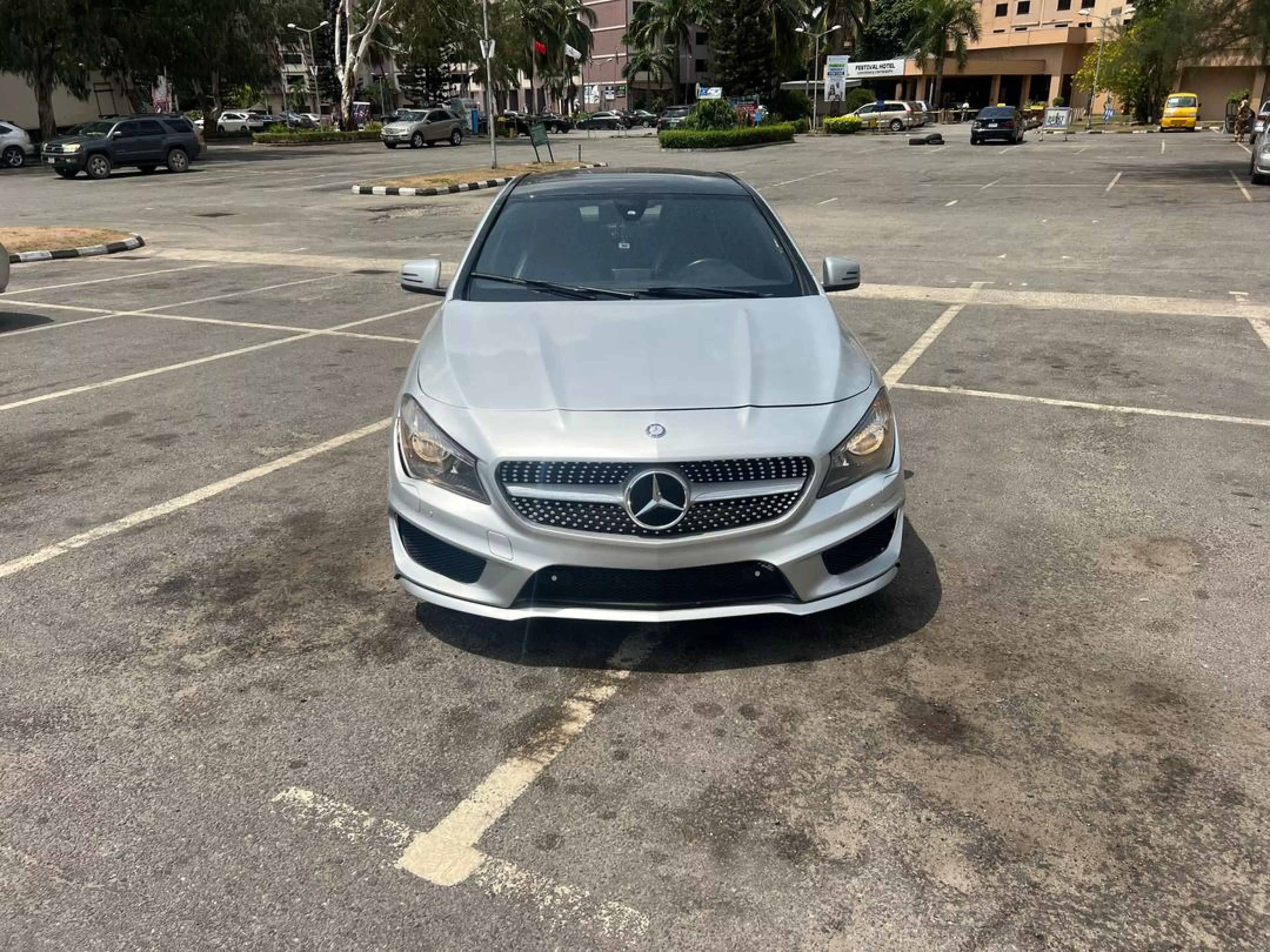 Mercedes-Benz CLA 250   - 2014