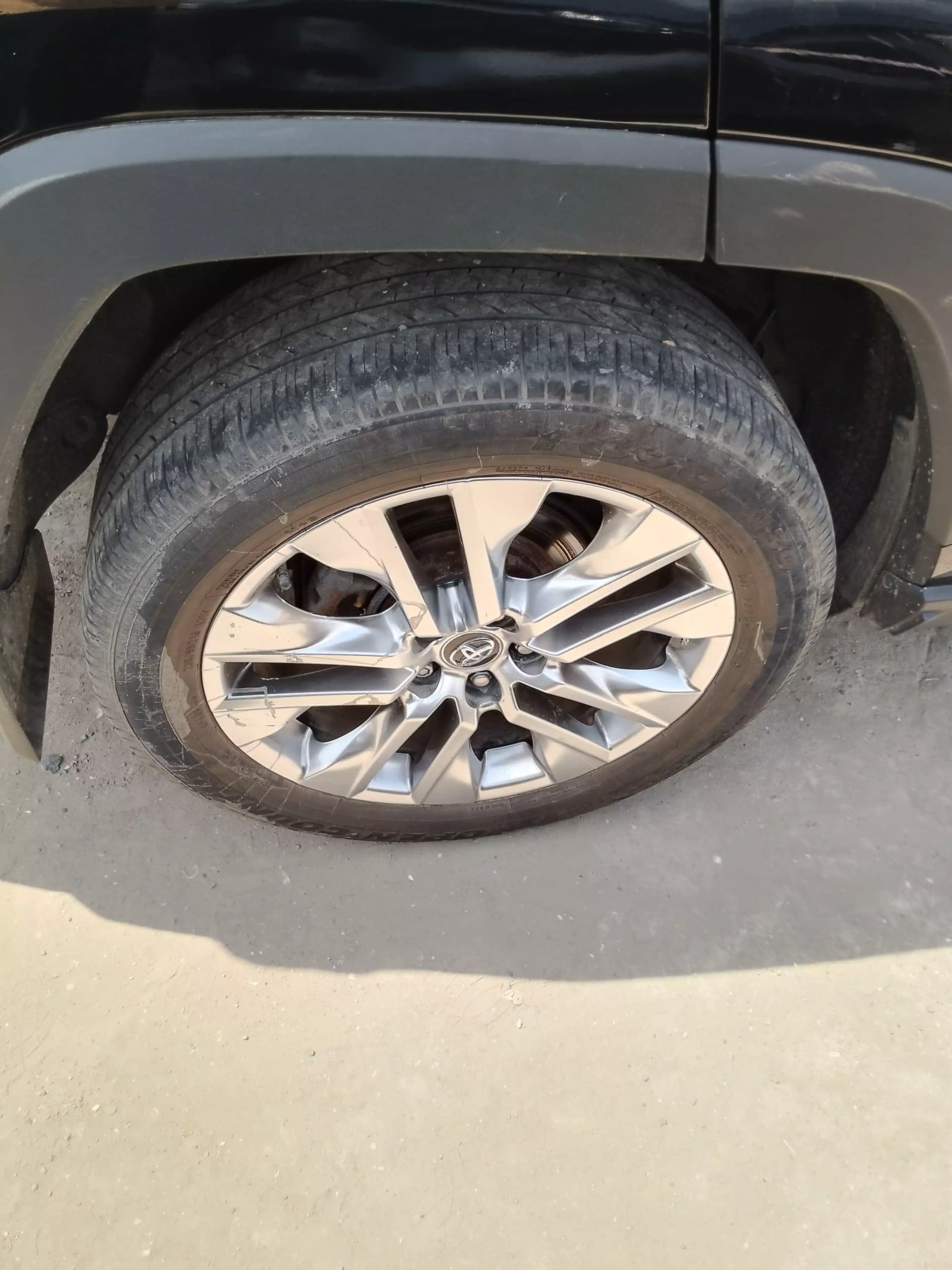 Toyota Rav 4 8AT 2.5l (Adventure Grade)   - 2020