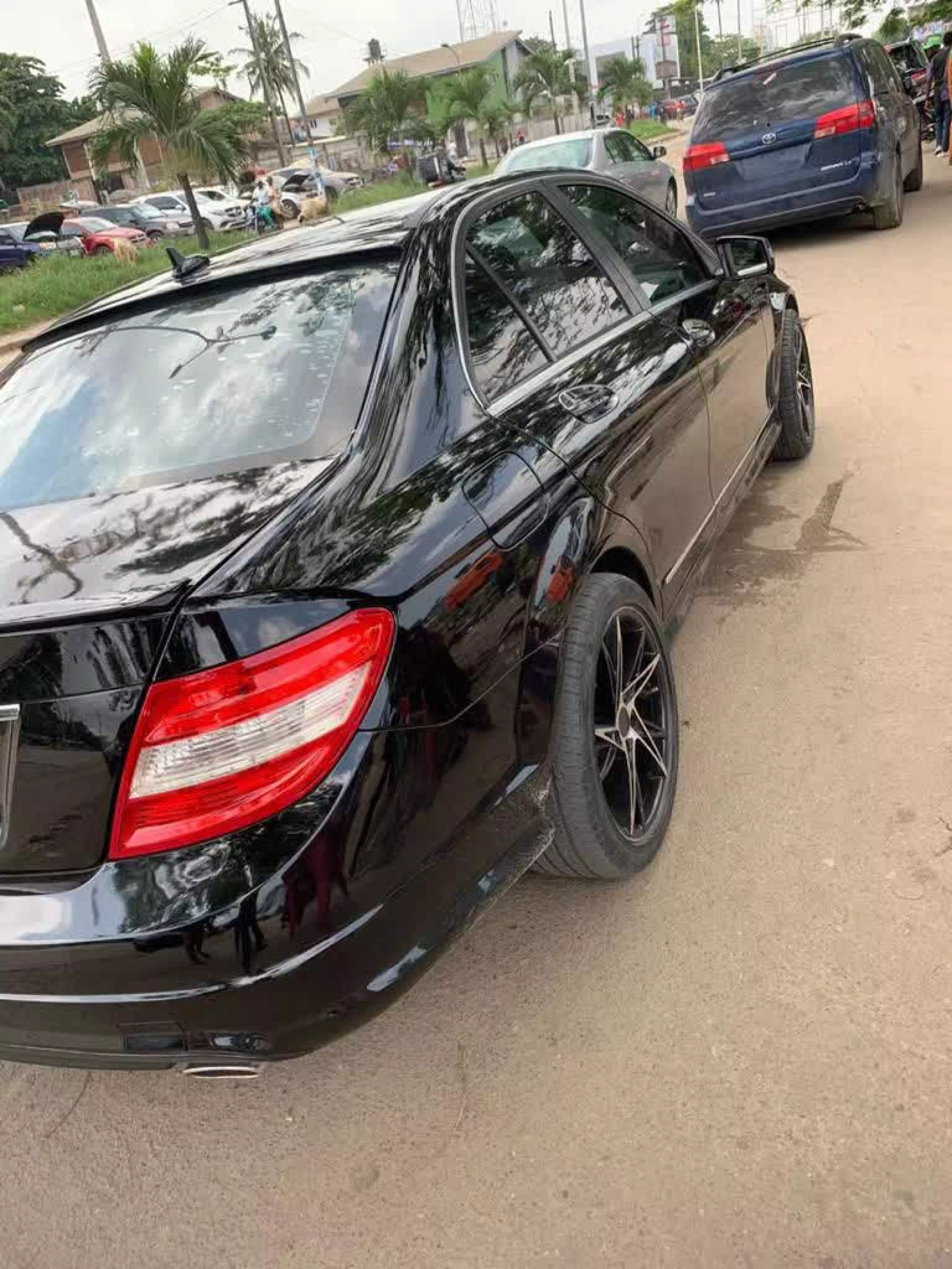 Mercedes-Benz C 300 - 2011