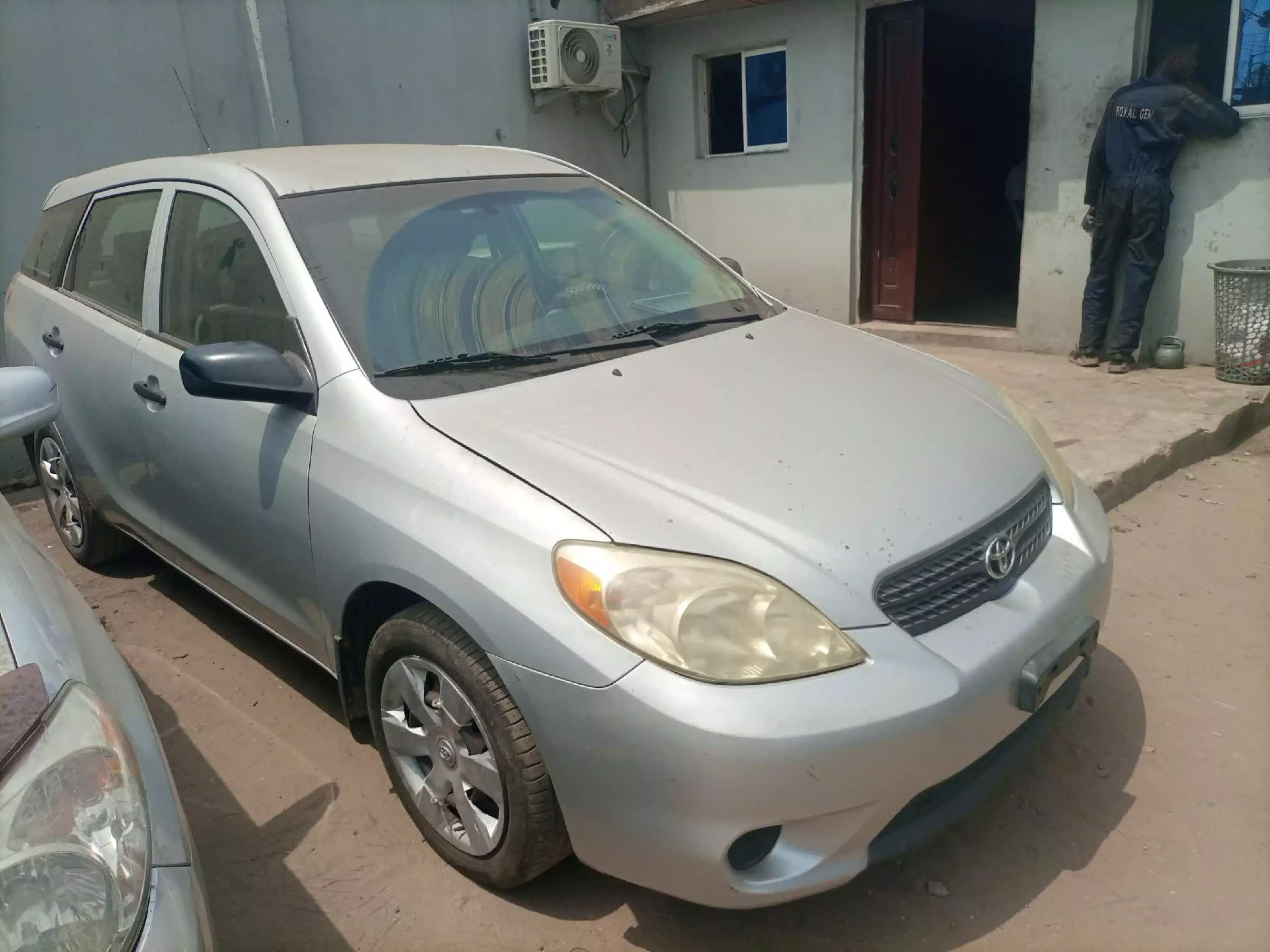 Toyota Matrix - 2005