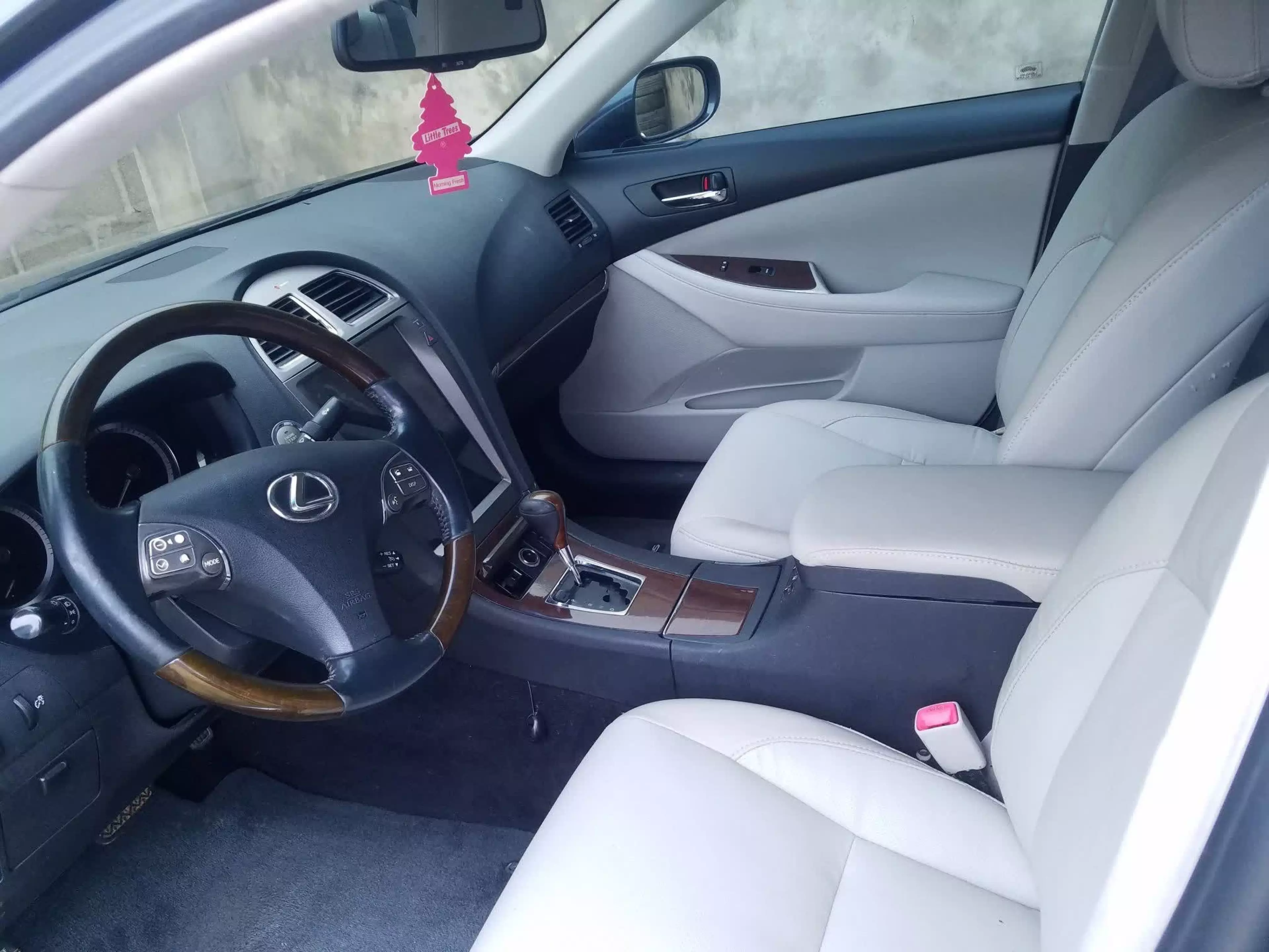Lexus ES 350 - 2010