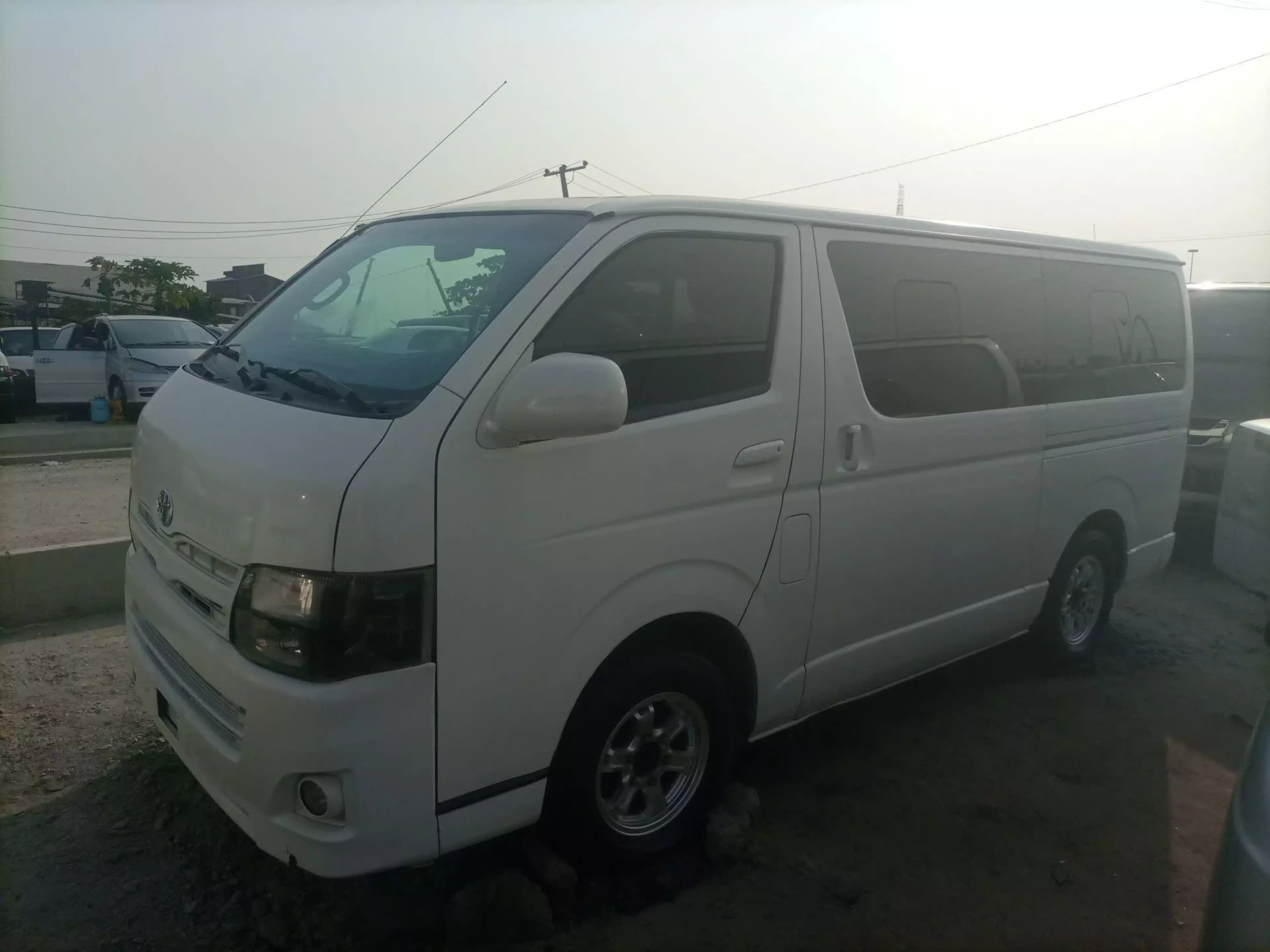 Toyota Hiace - 2008