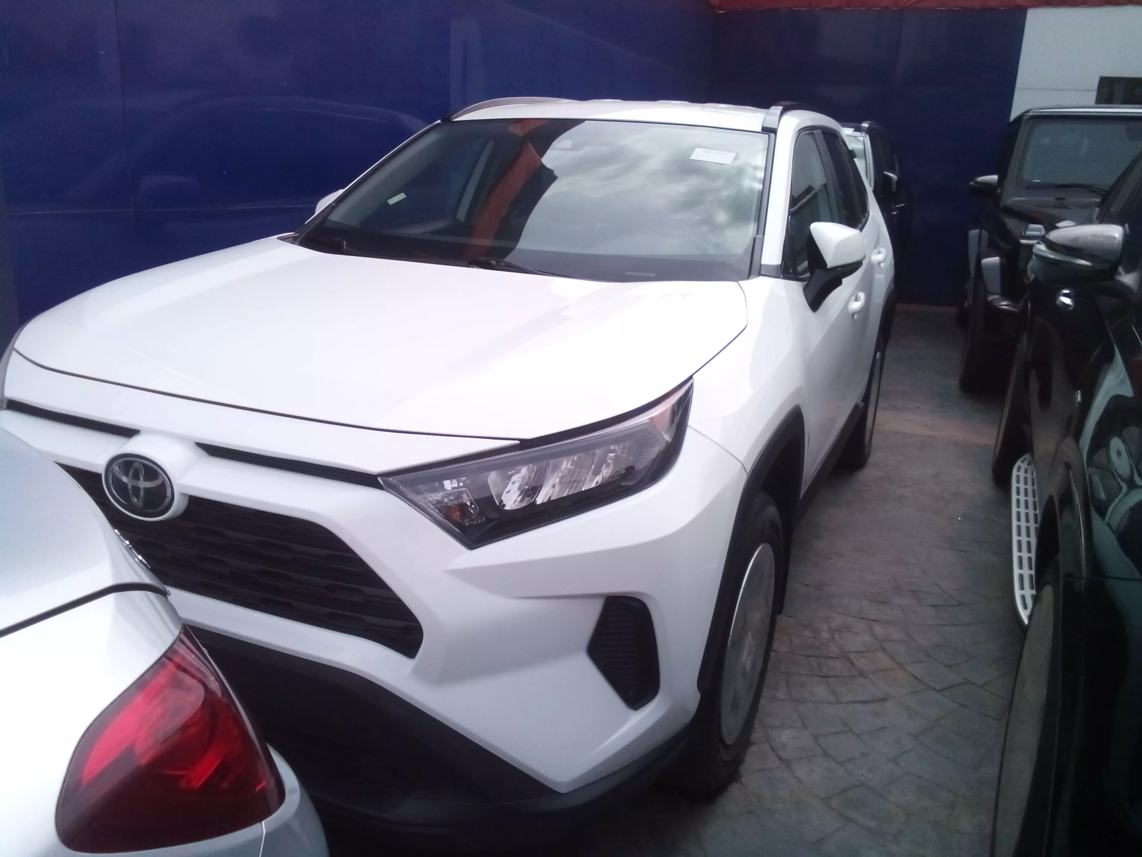 Toyota Rav 4 Hybrid   - 2020