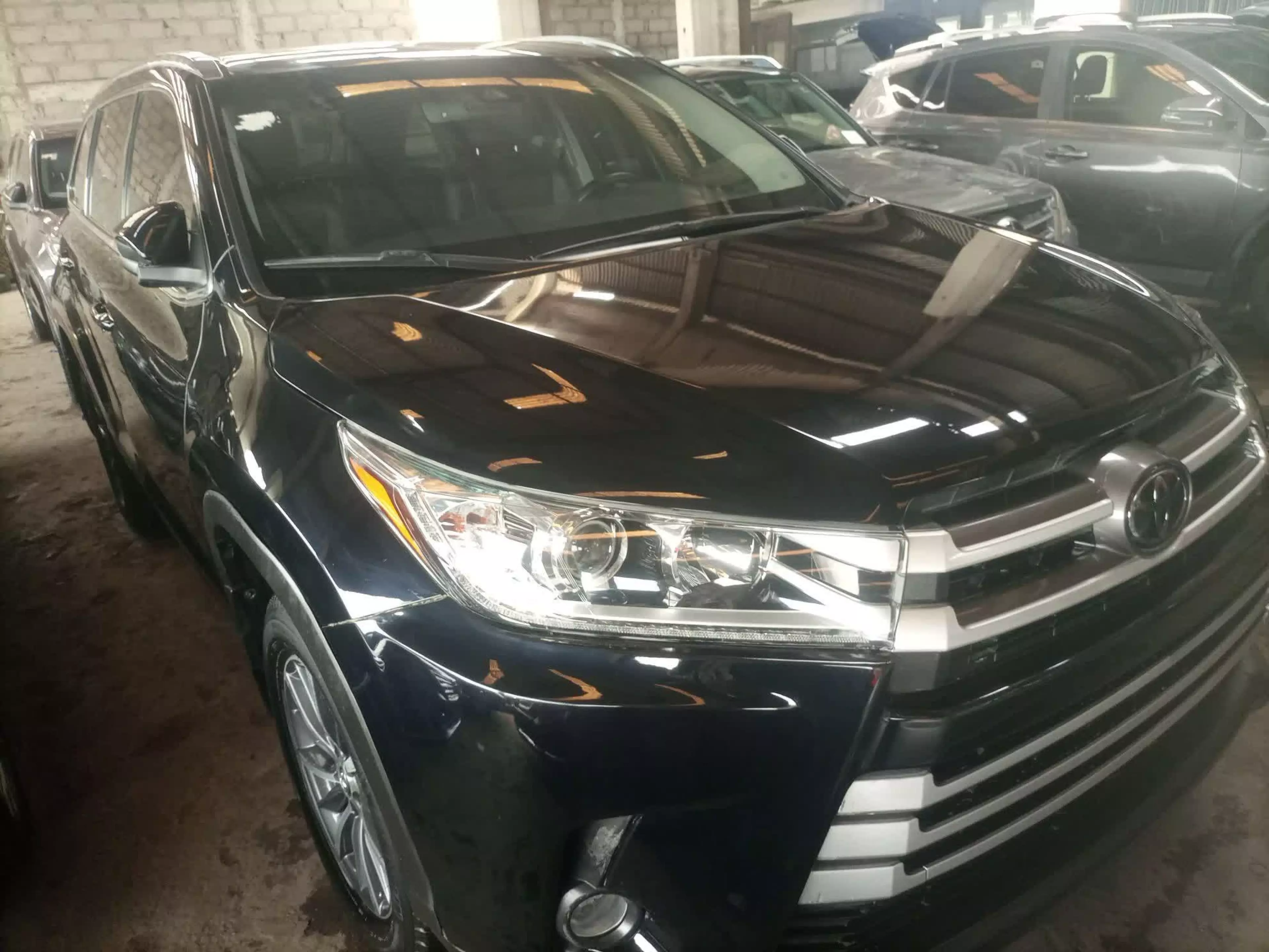Toyota Highlander - 2018