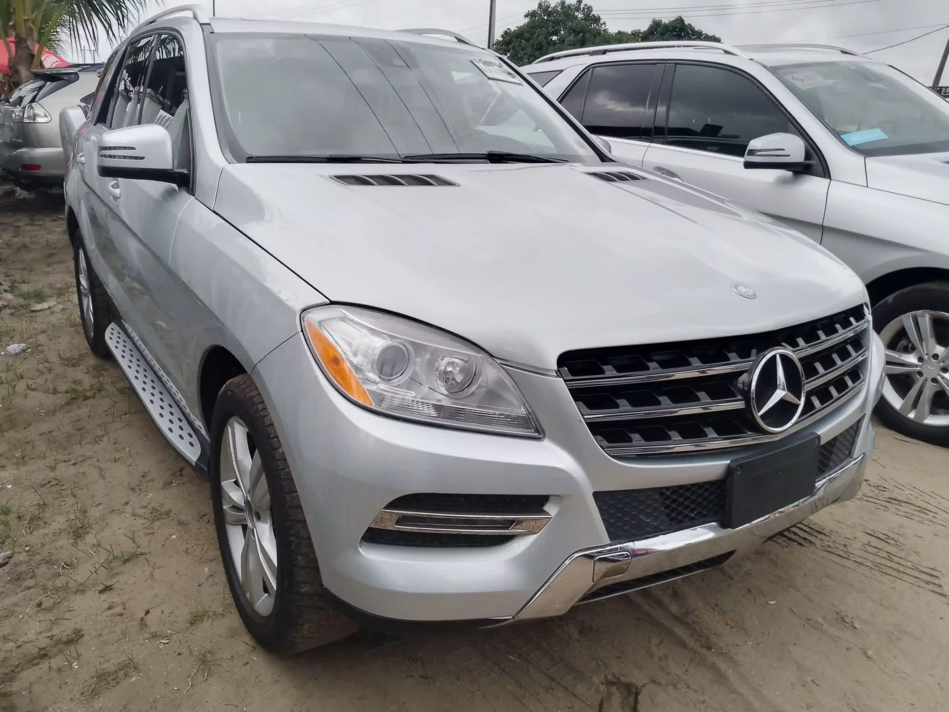 Mercedes-Benz ML 350   - 2012