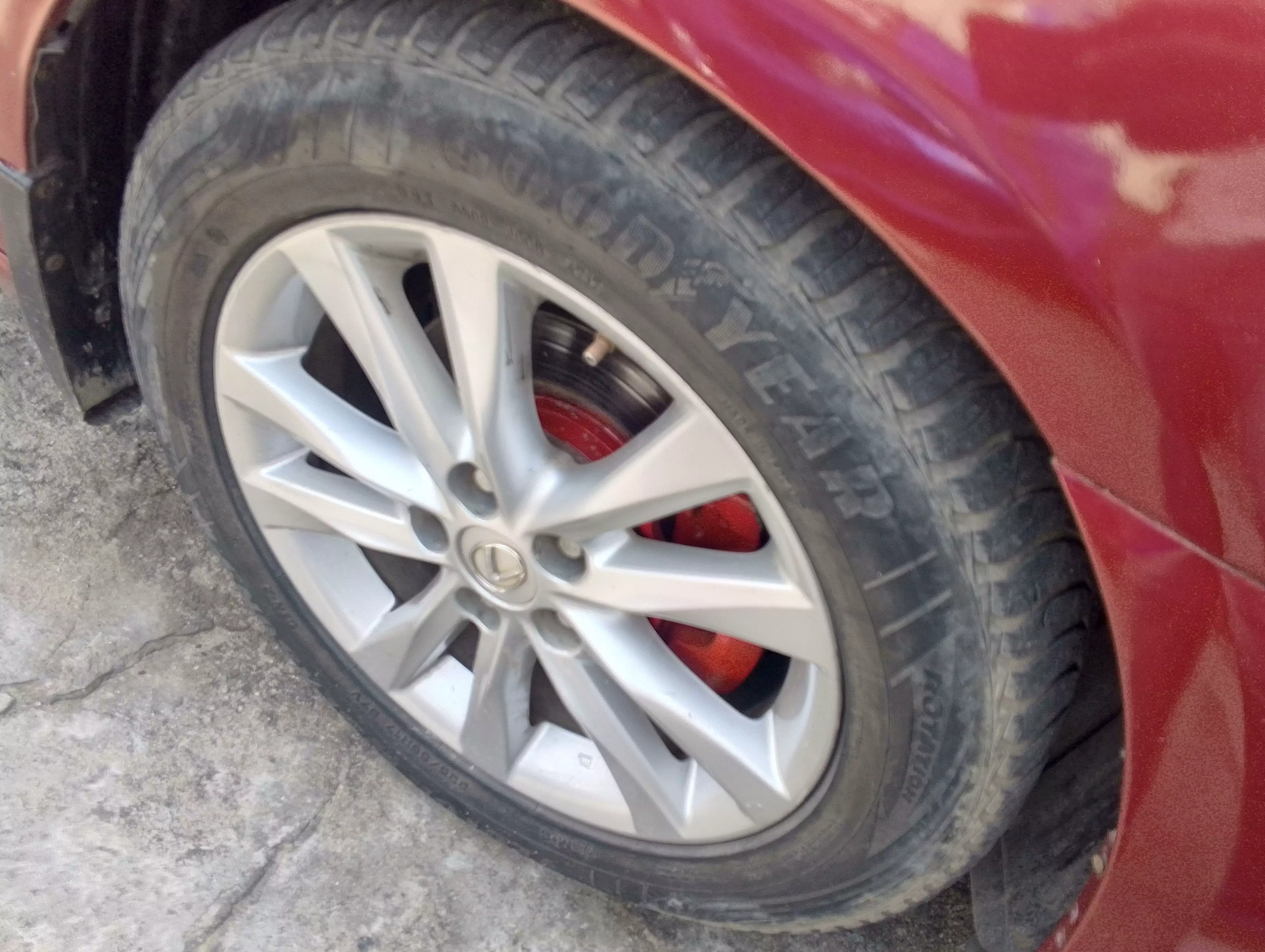 Lexus ES 350   - 2010