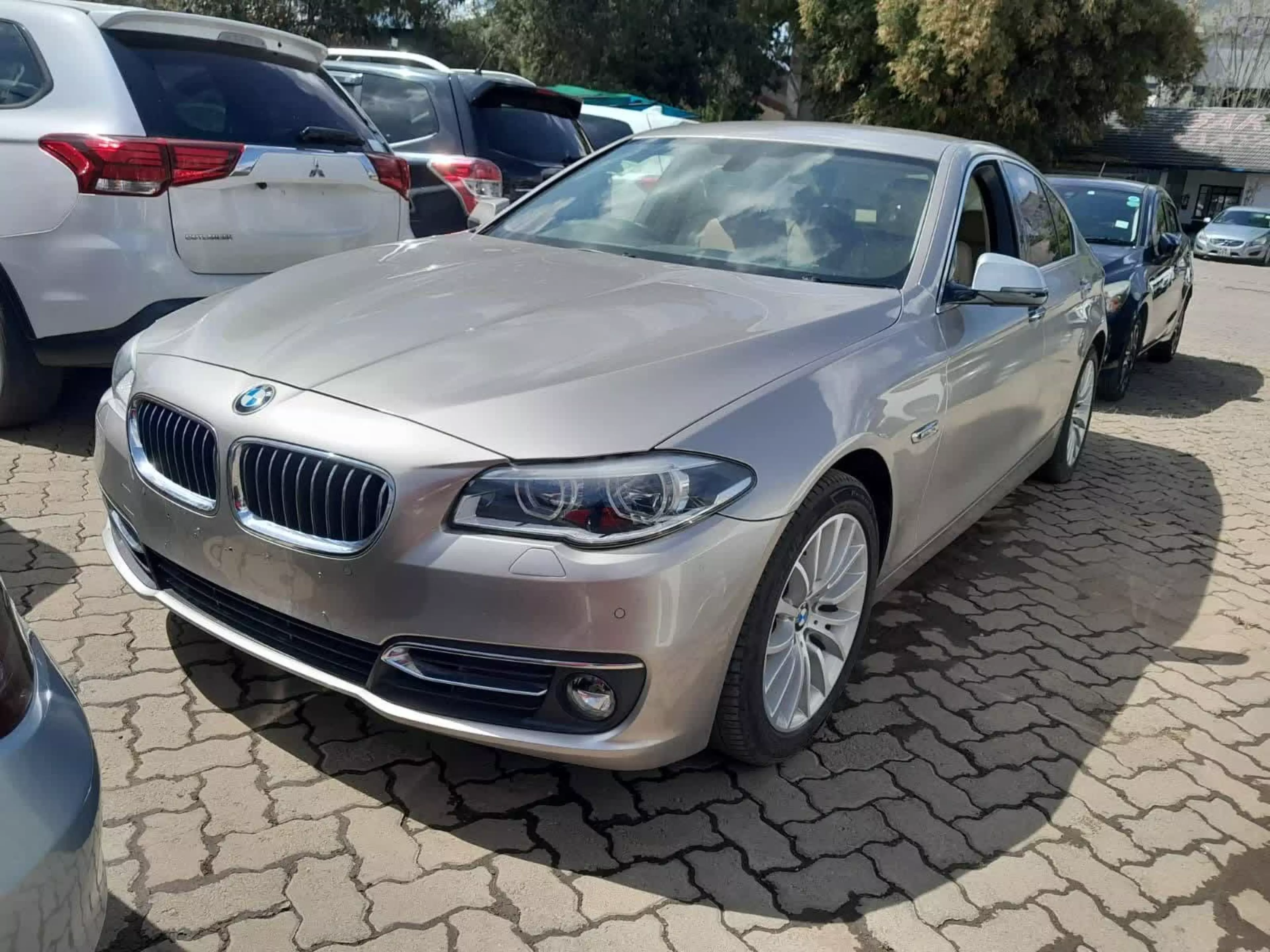 BMW 520 - 2014