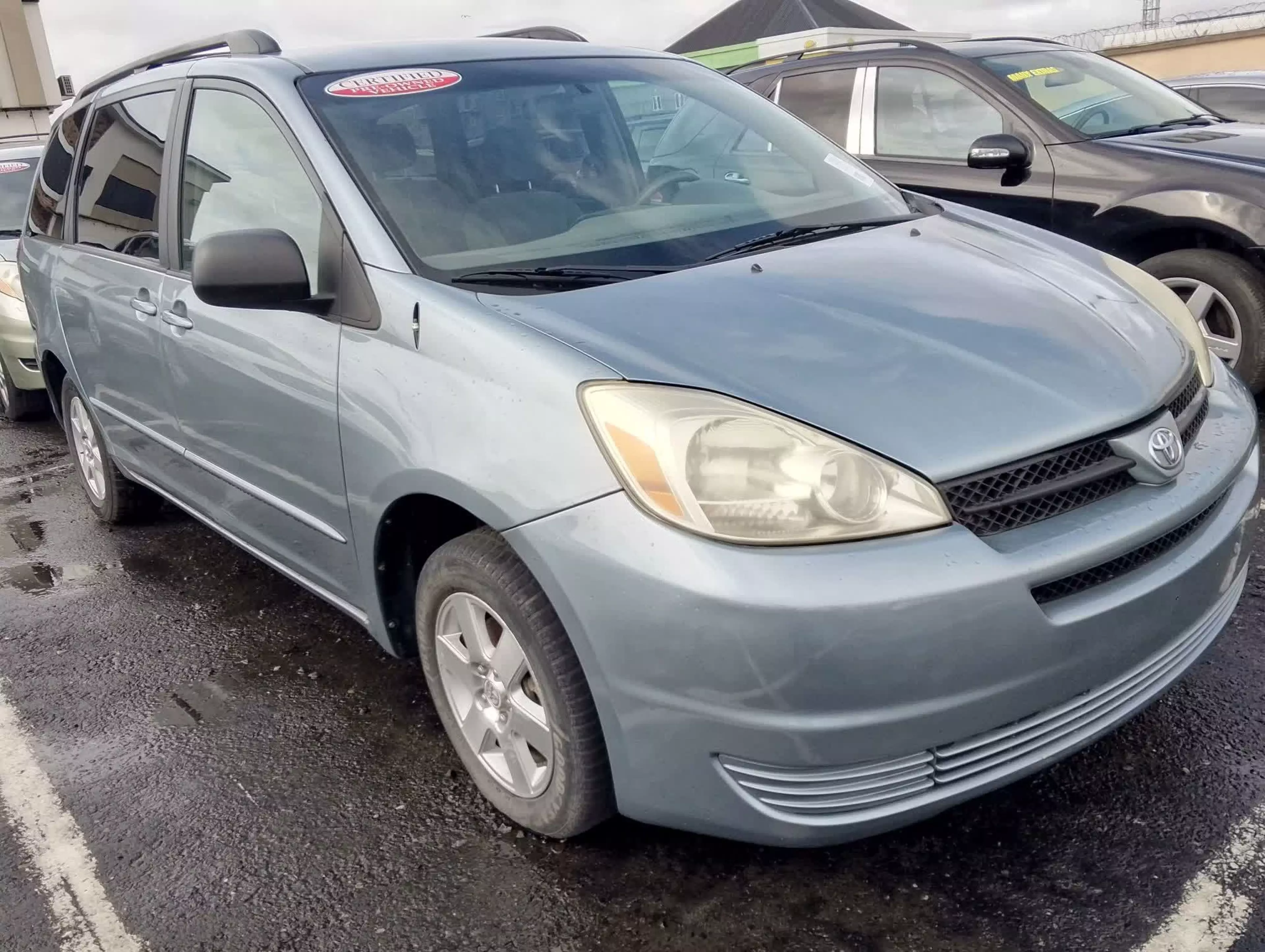 Toyota Sienna - 2005