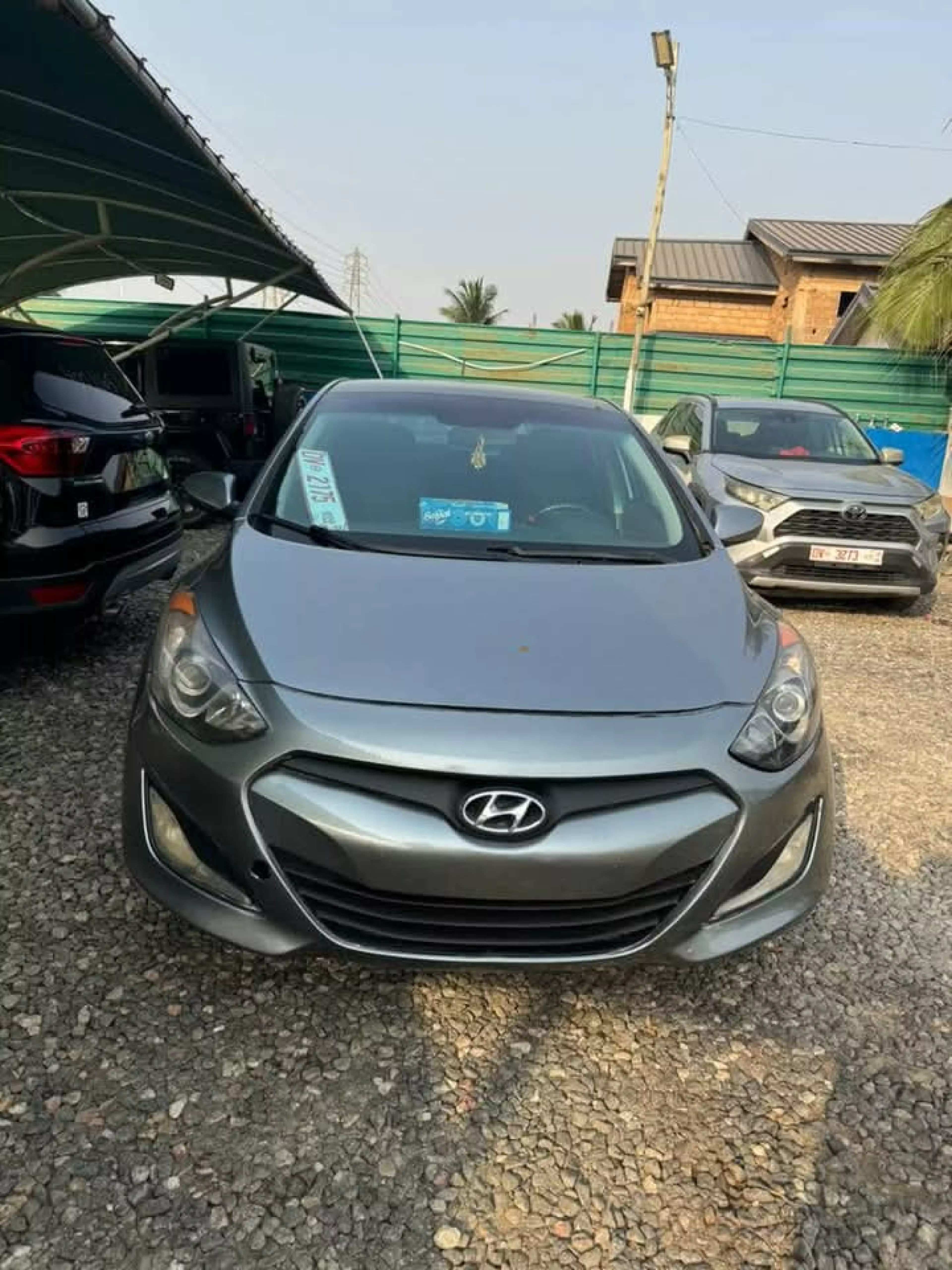 Hyundai Elantra - 2014