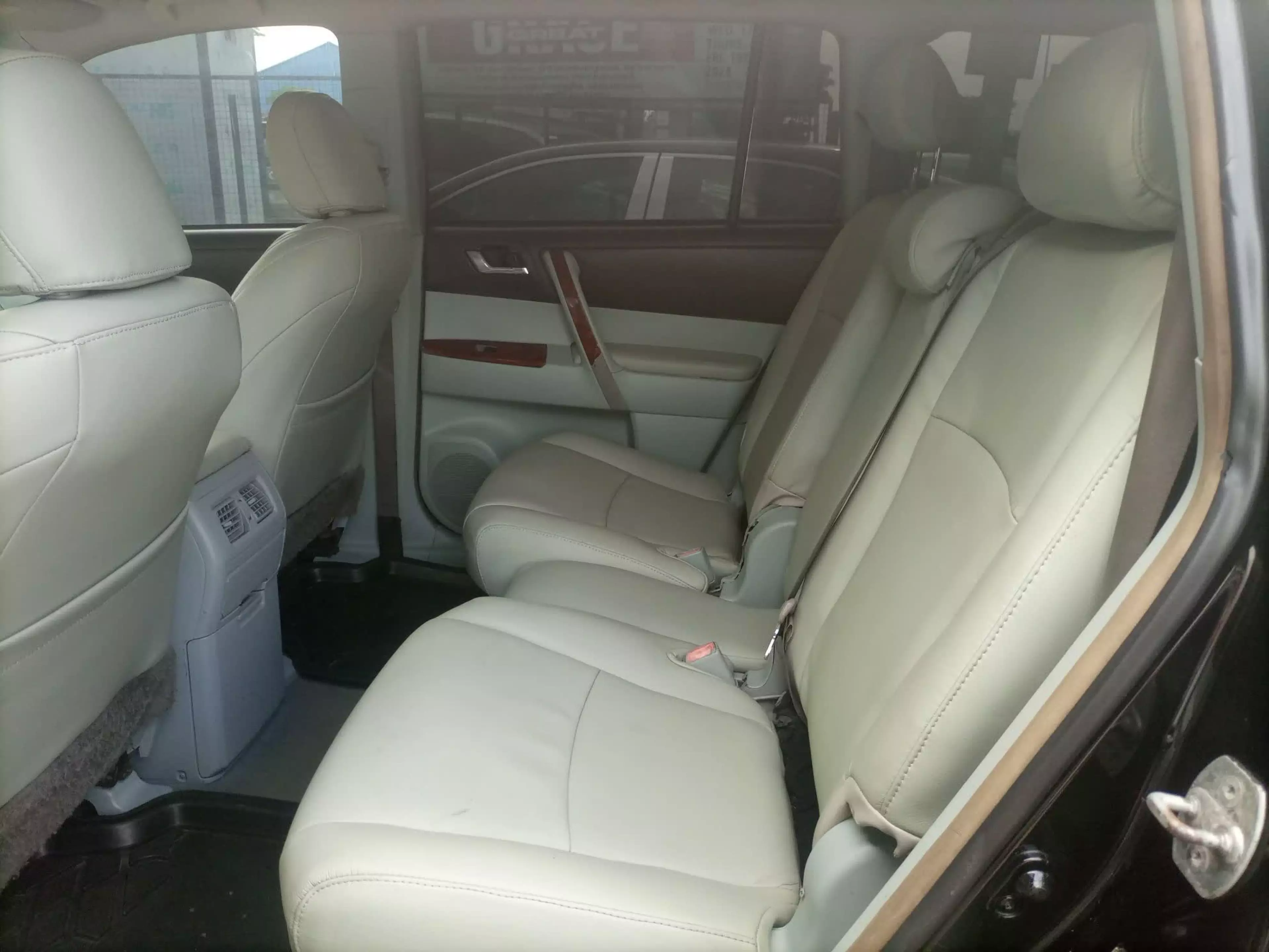Toyota Highlander   - 2008