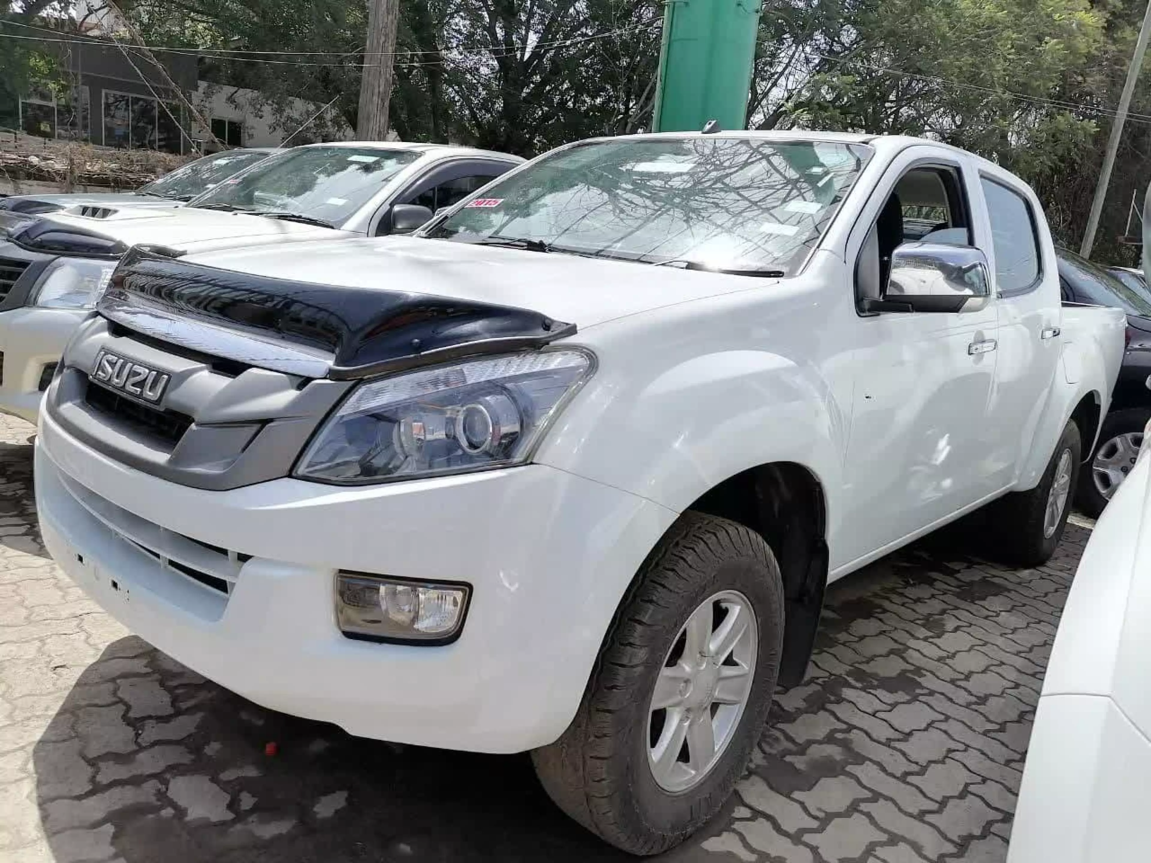 Isuzu D-Max - 2015