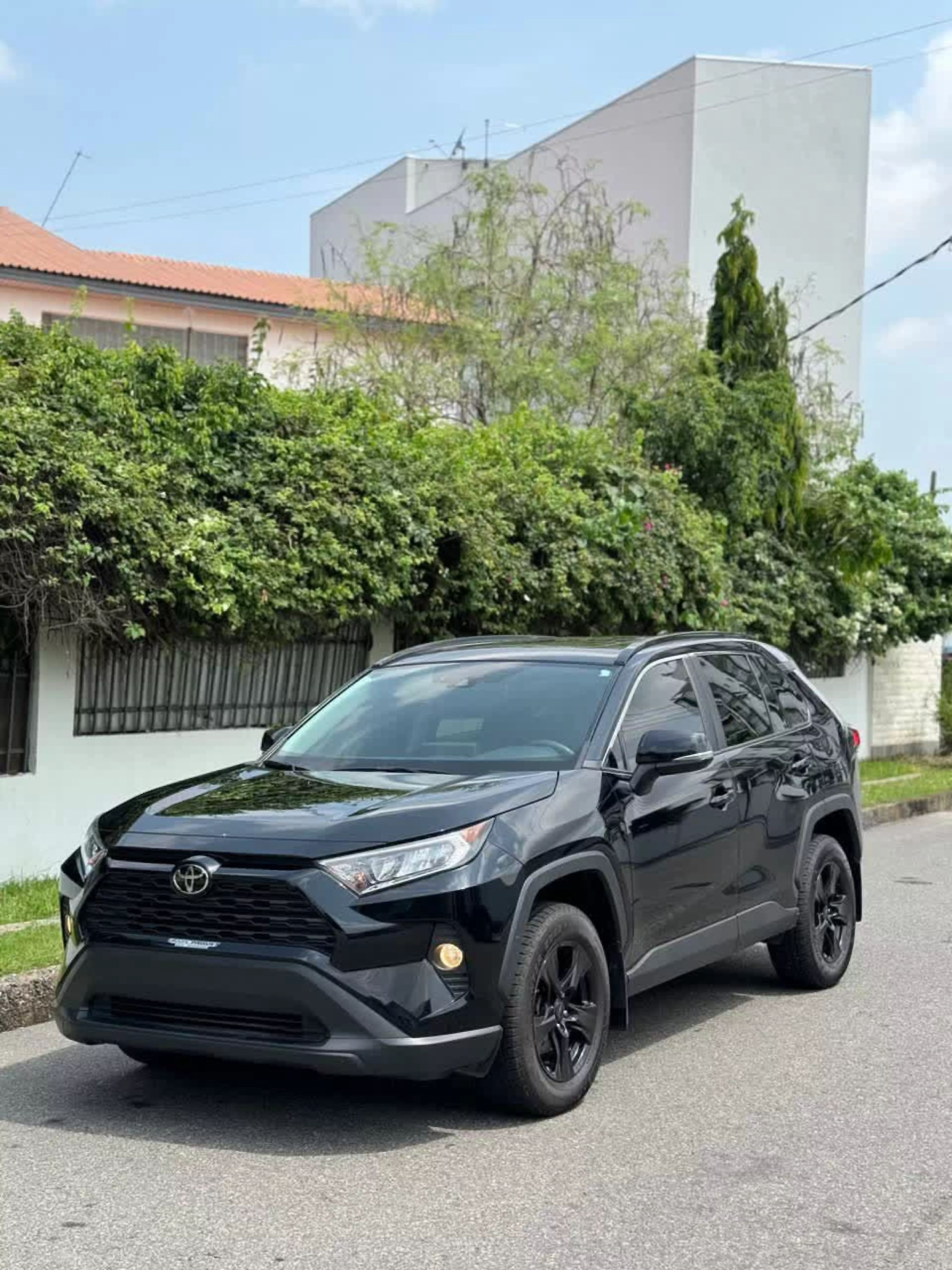 Toyota RAV 4   - 2021